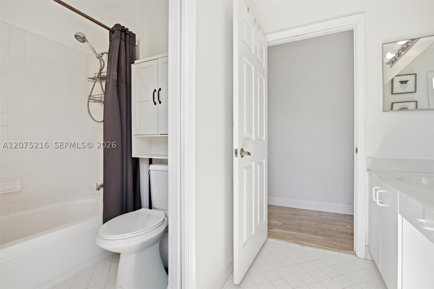609 Verona Pl Property Photo 28