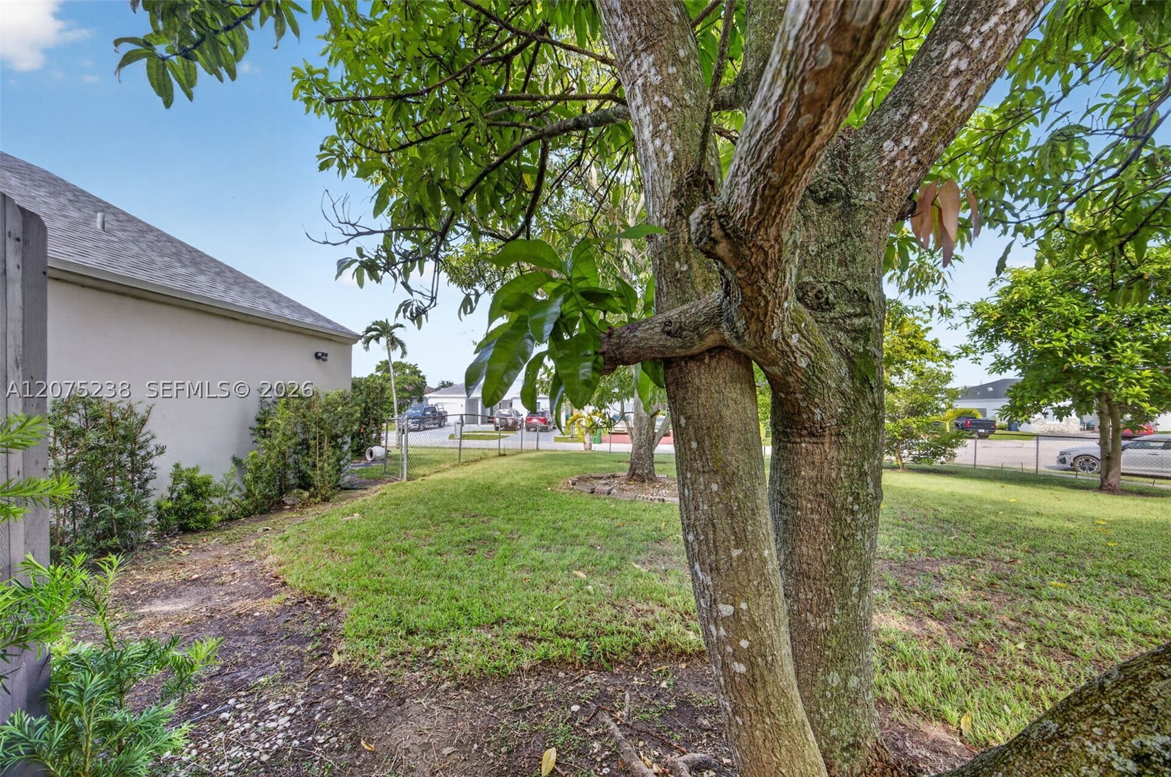 15401 Sw 144th Ave Property Photo 40