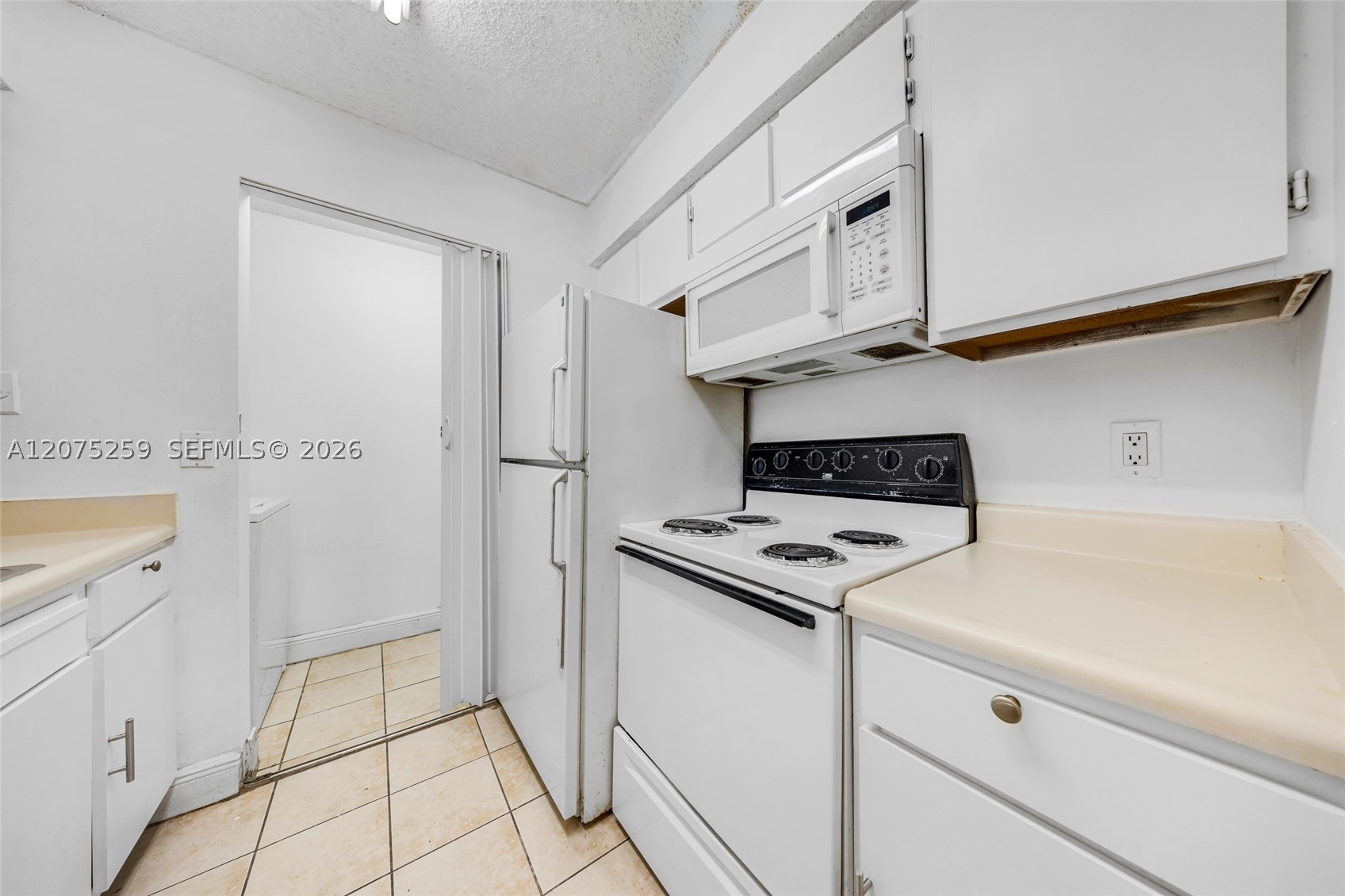 1237 Sw 46th Ave 806 Property Photo 7