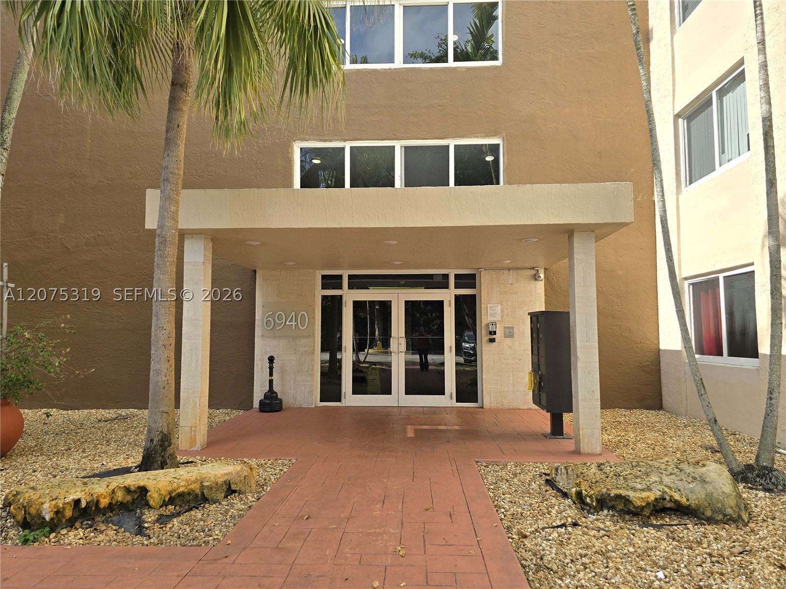 6940 Miami Gardens Dr 1-319 Property Photo 1