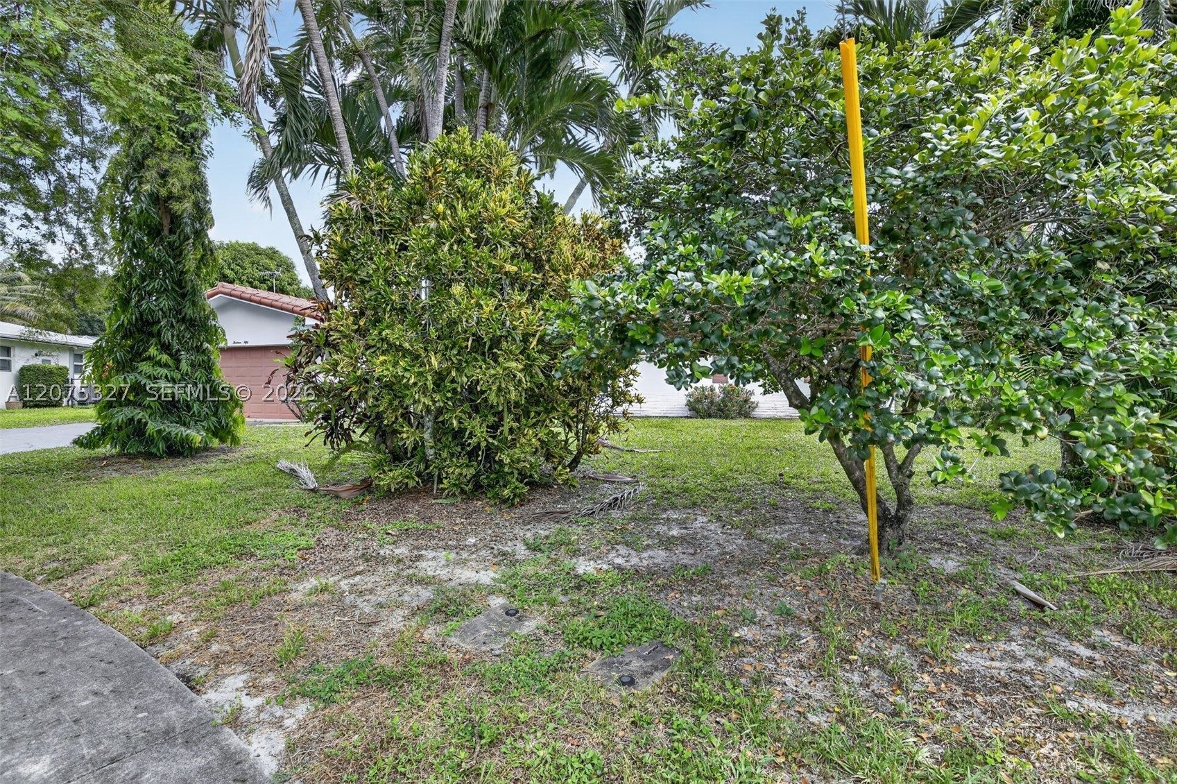 1350 Nw 73rd Ave Property Photo 3