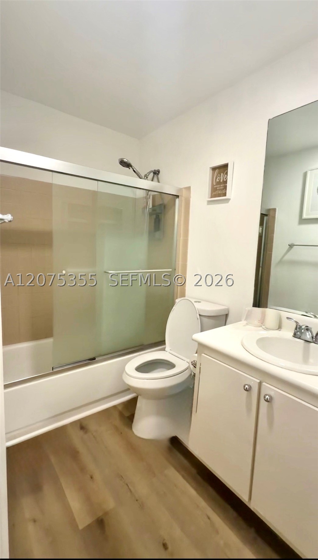 761 Ne 199th St 202 Property Photo 14