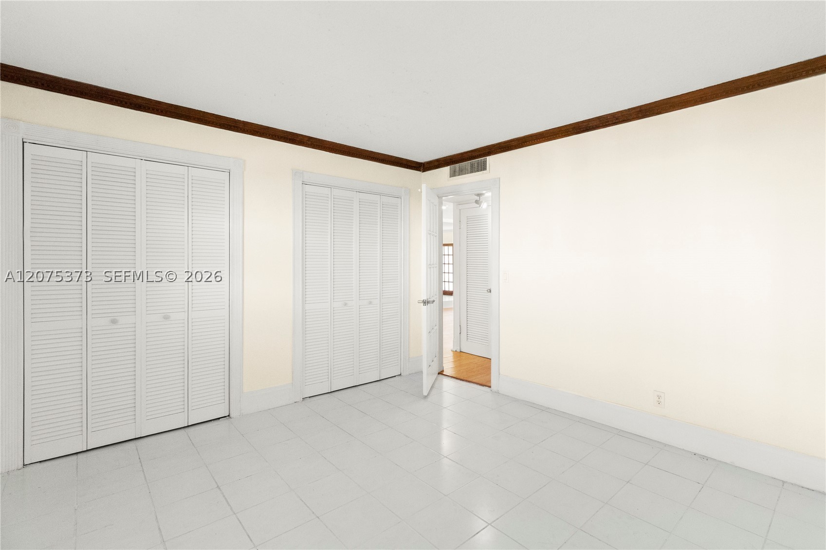 455 Paradise Isle Blvd 402 Property Photo 14