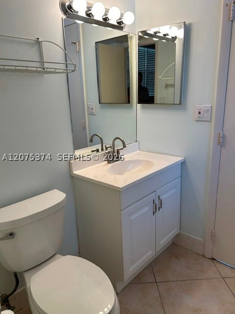 1811 Sabal Palm Dr 204 Property Photo 15