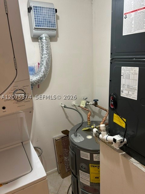 1811 Sabal Palm Dr 204 Property Photo 18