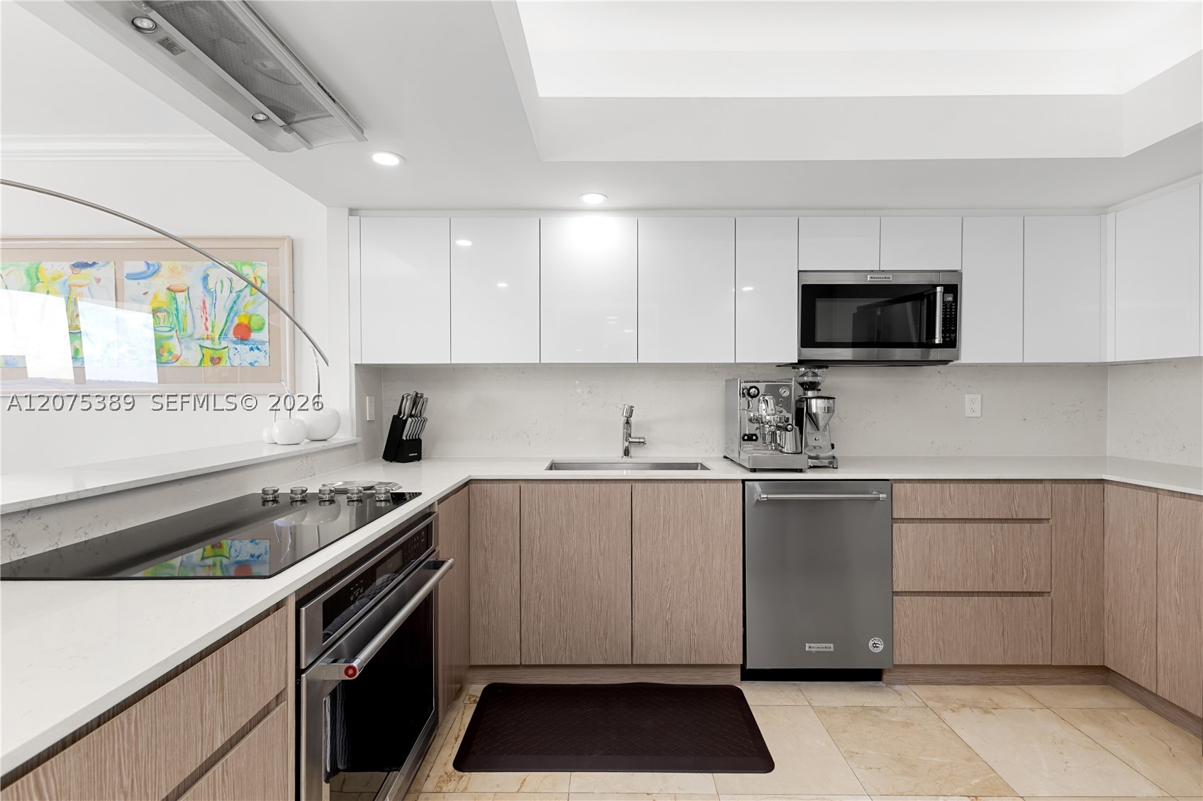 520 Brickell Key Dr A1207 Property Photo 8