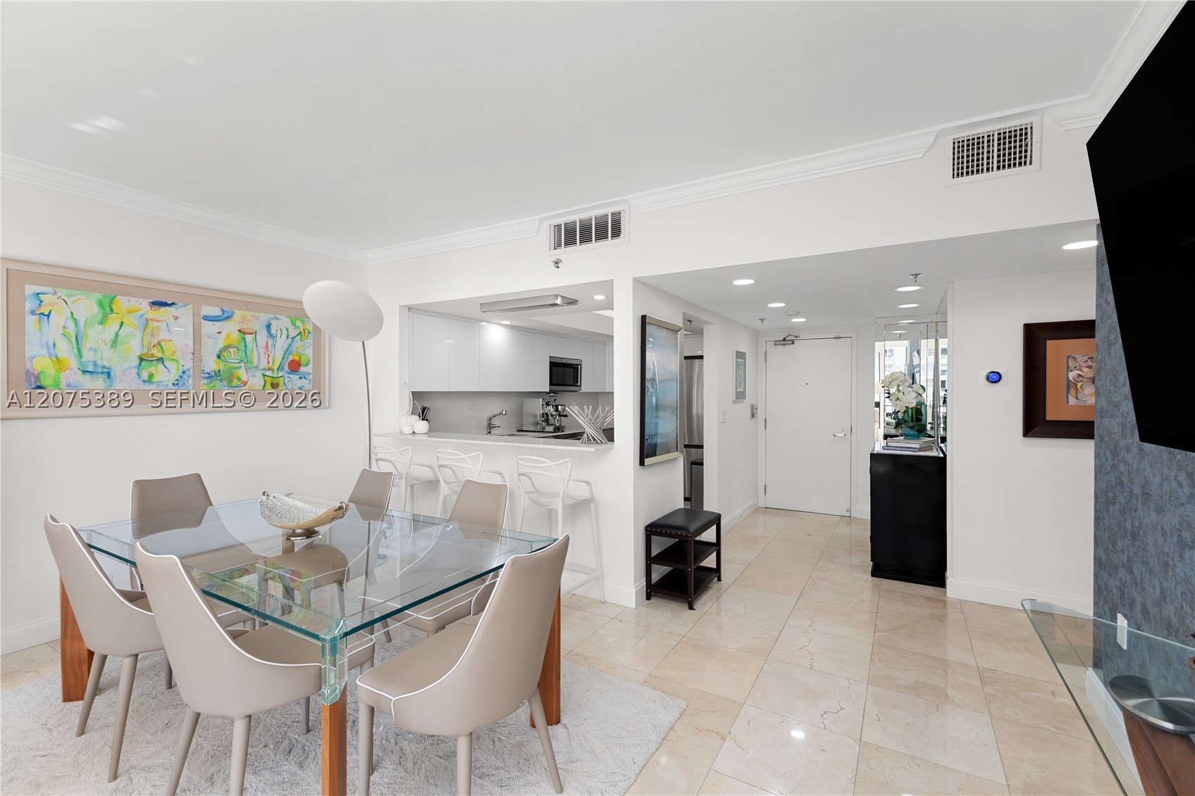 520 Brickell Key Dr A1207 Property Photo 12
