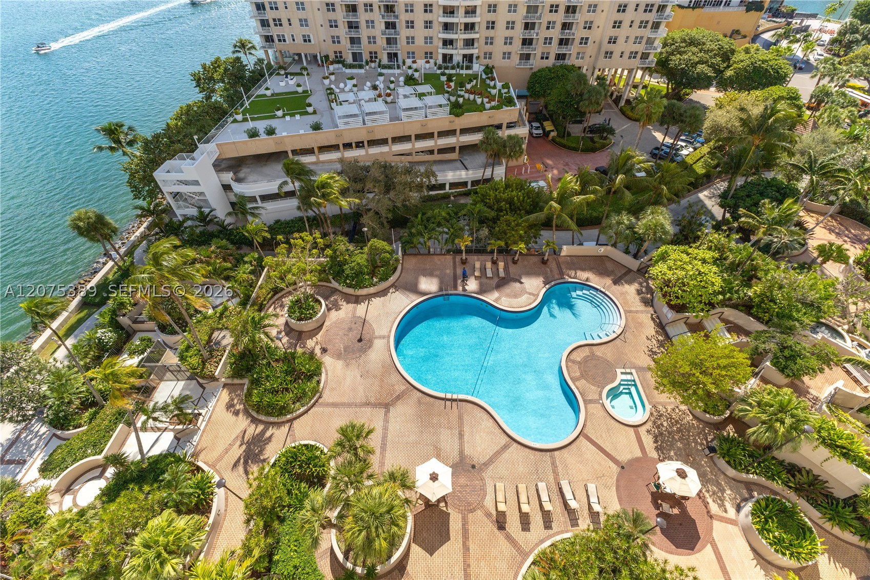 520 Brickell Key Dr A1207 Property Photo 16
