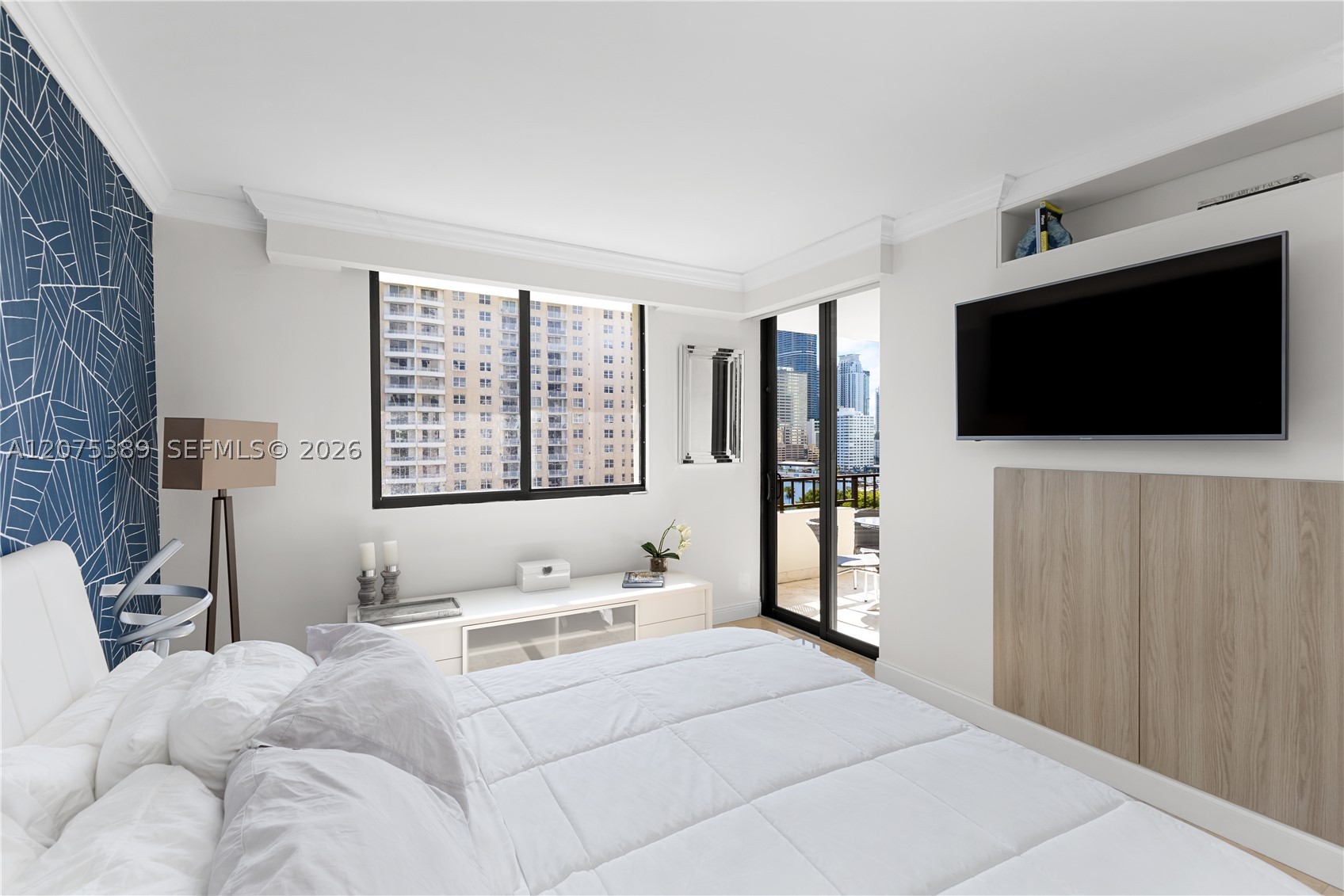 520 Brickell Key Dr A1207 Property Photo 19