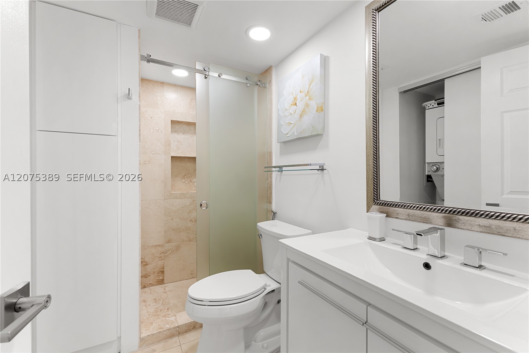 520 Brickell Key Dr A1207 Property Photo 25