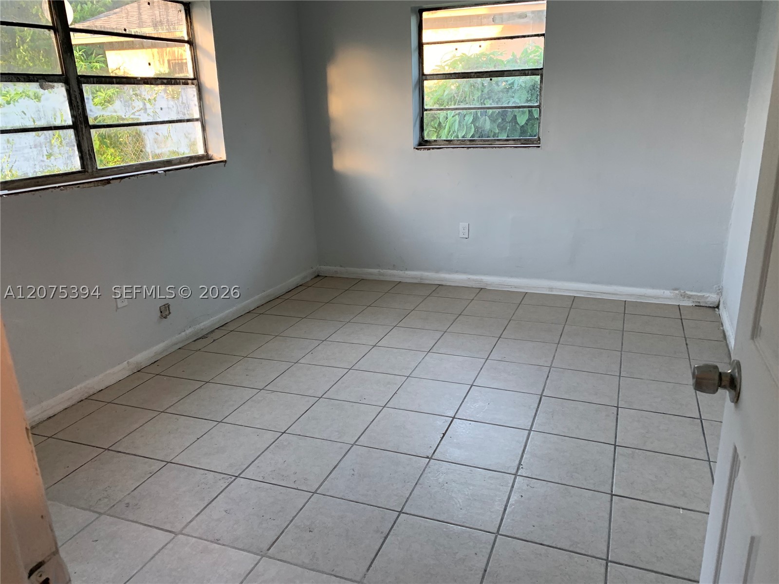 756 Nw 5 St Property Photo 4