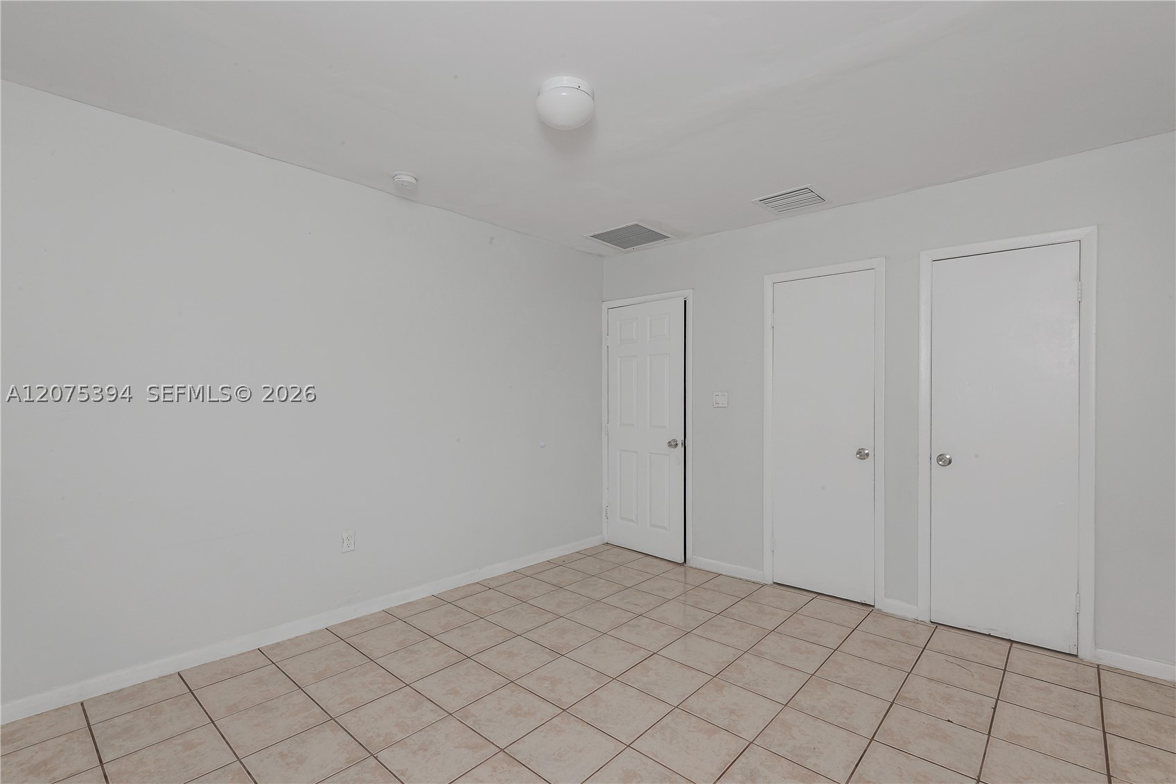 756 Nw 5 St Property Photo 17