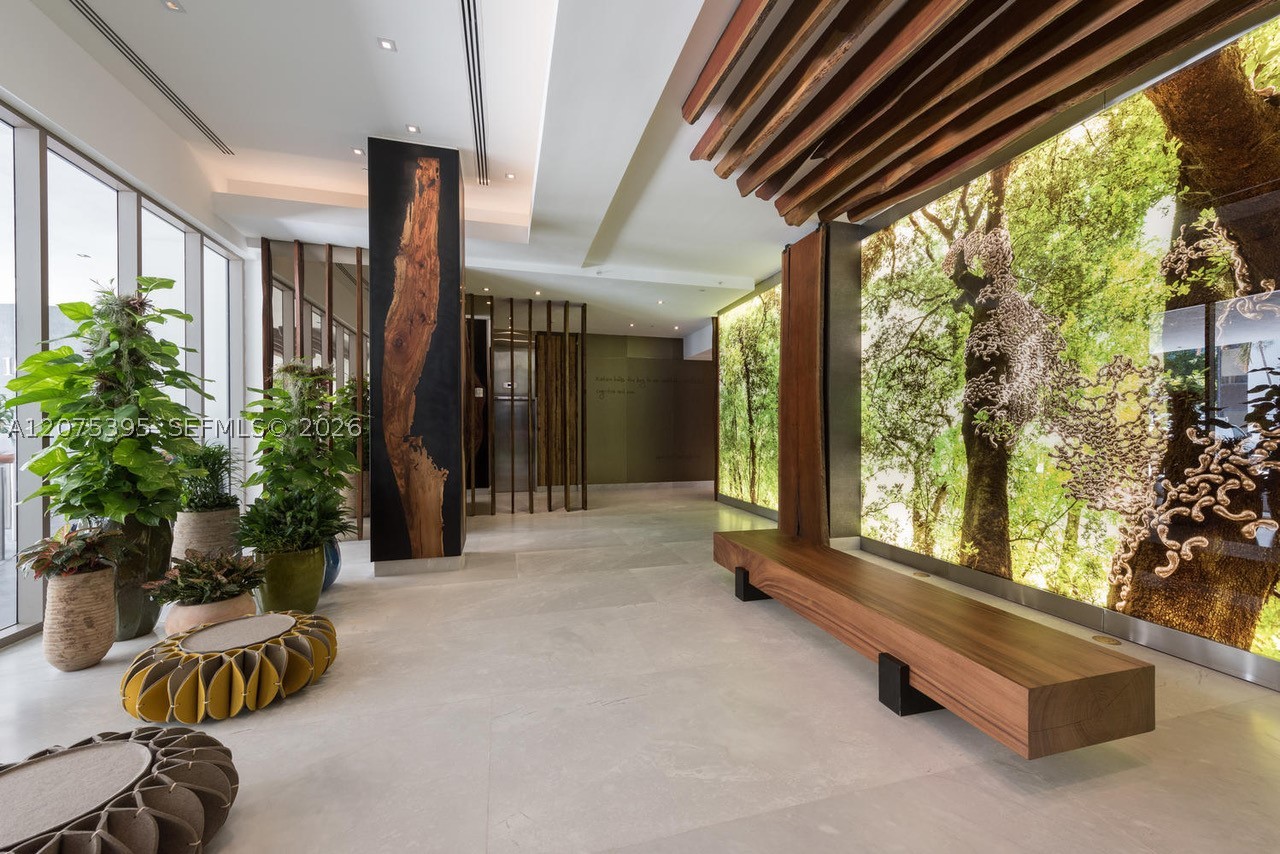1010 Brickell Ave 2009 Property Photo 1