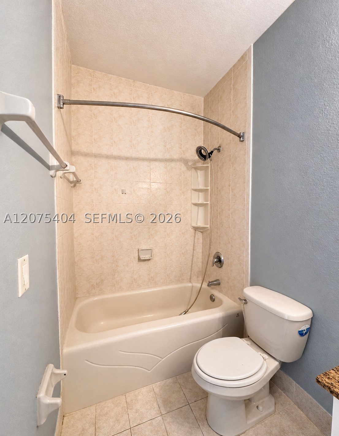 2908 Se 17th Ave 202 Property Photo 16