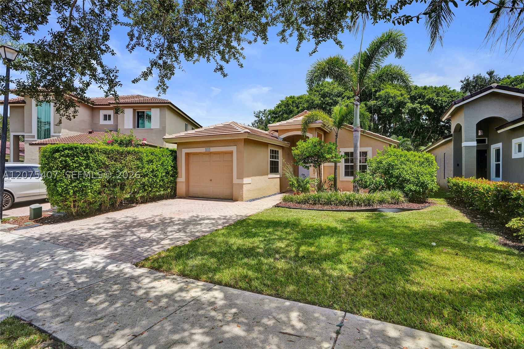 4114 Sapphire St Property Photo 1