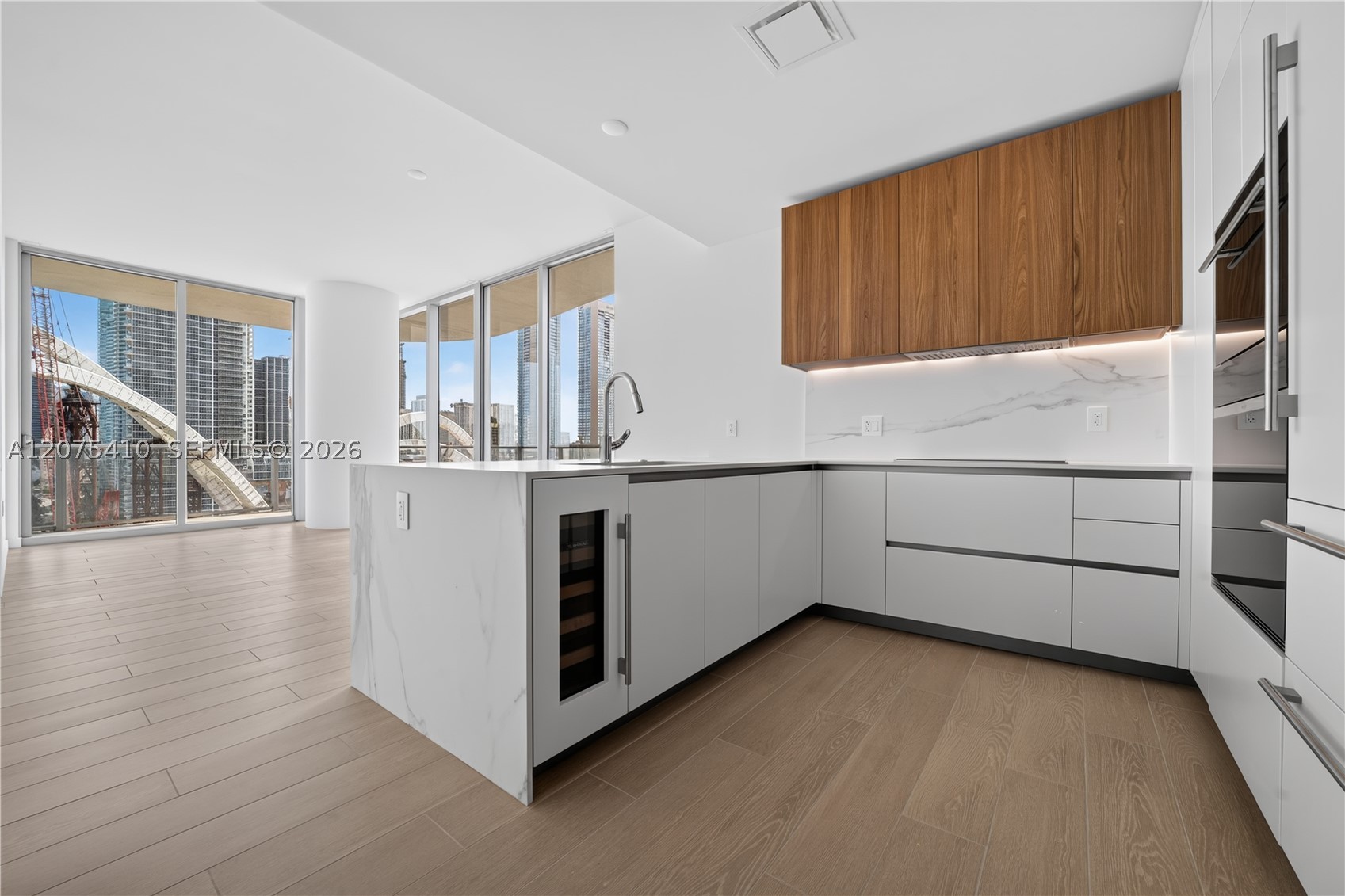 1400 Biscayne Blvd 1502 Property Photo 3