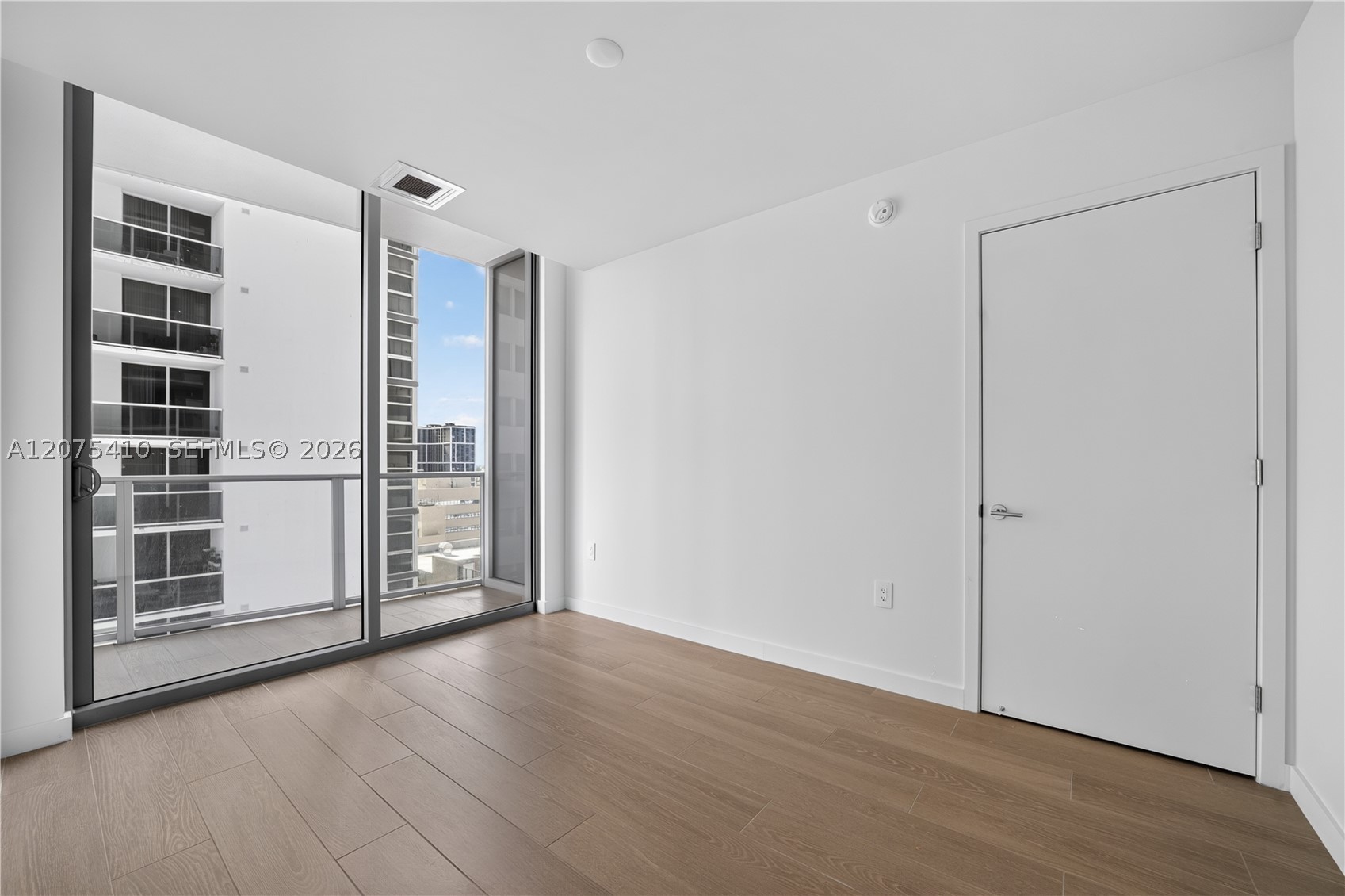 1400 Biscayne Blvd 1502 Property Photo 14
