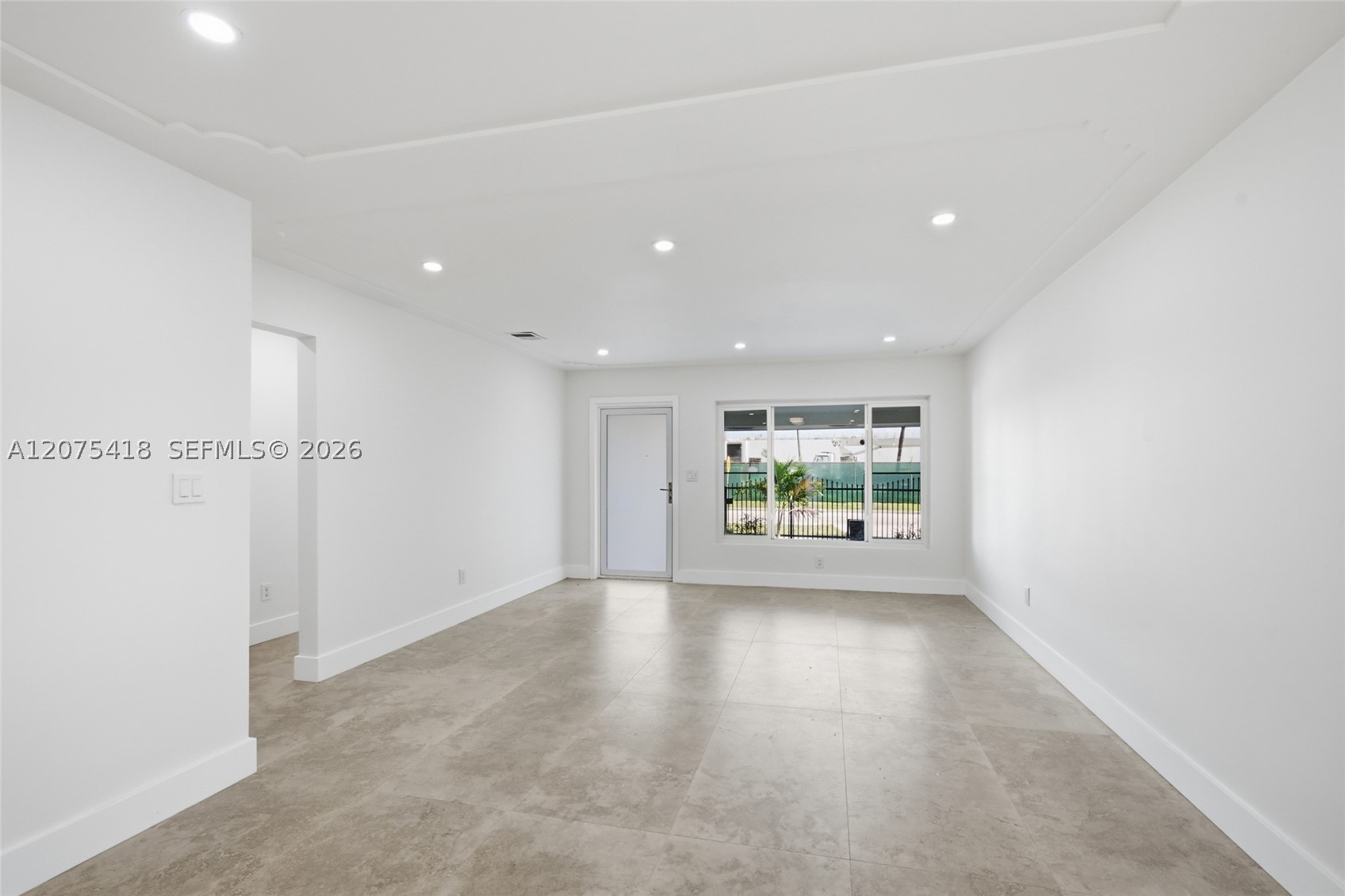 275 W 13 St Property Photo 12