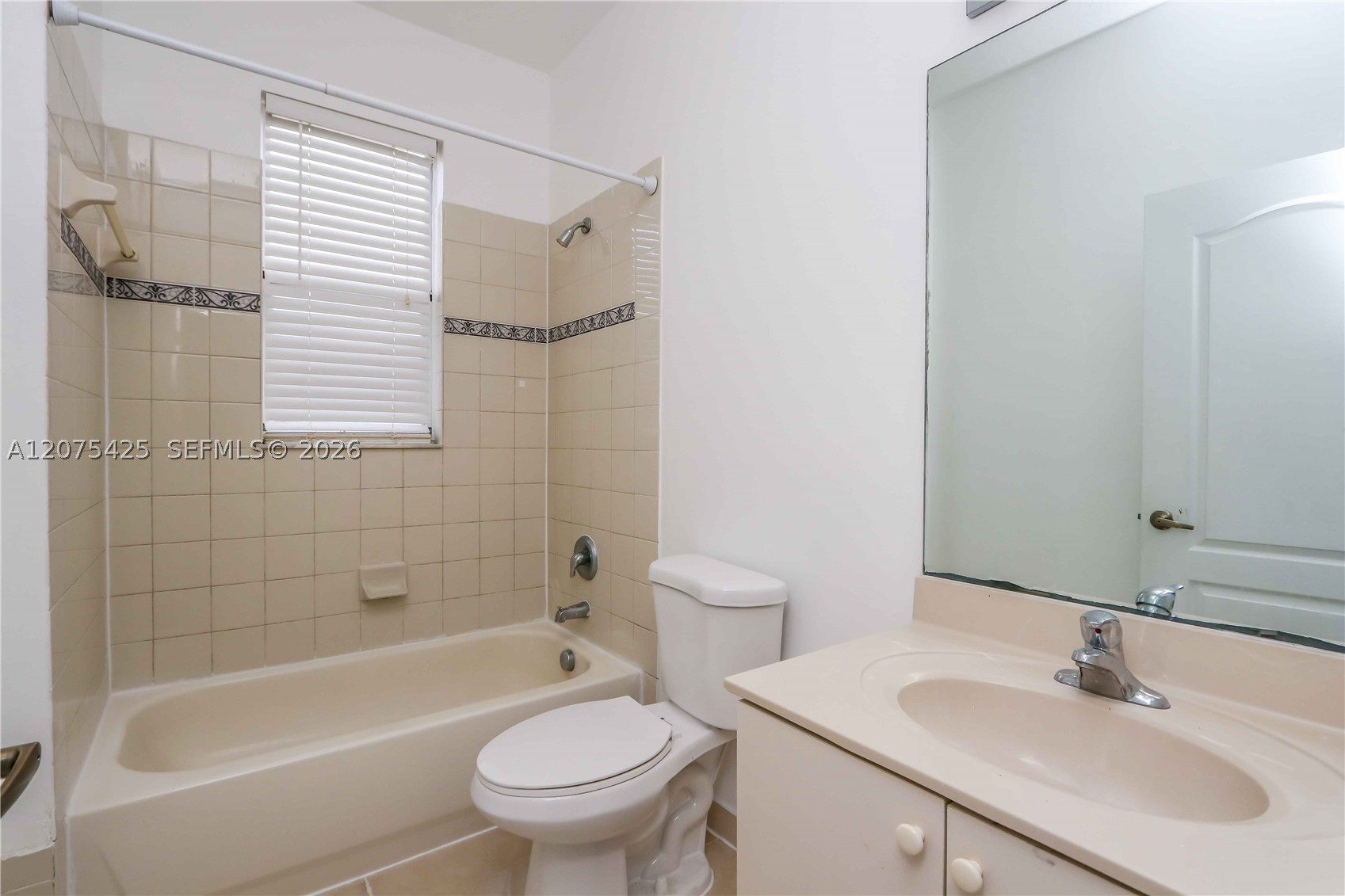 3955 Ne 11th Dr 3955 Property Photo 17