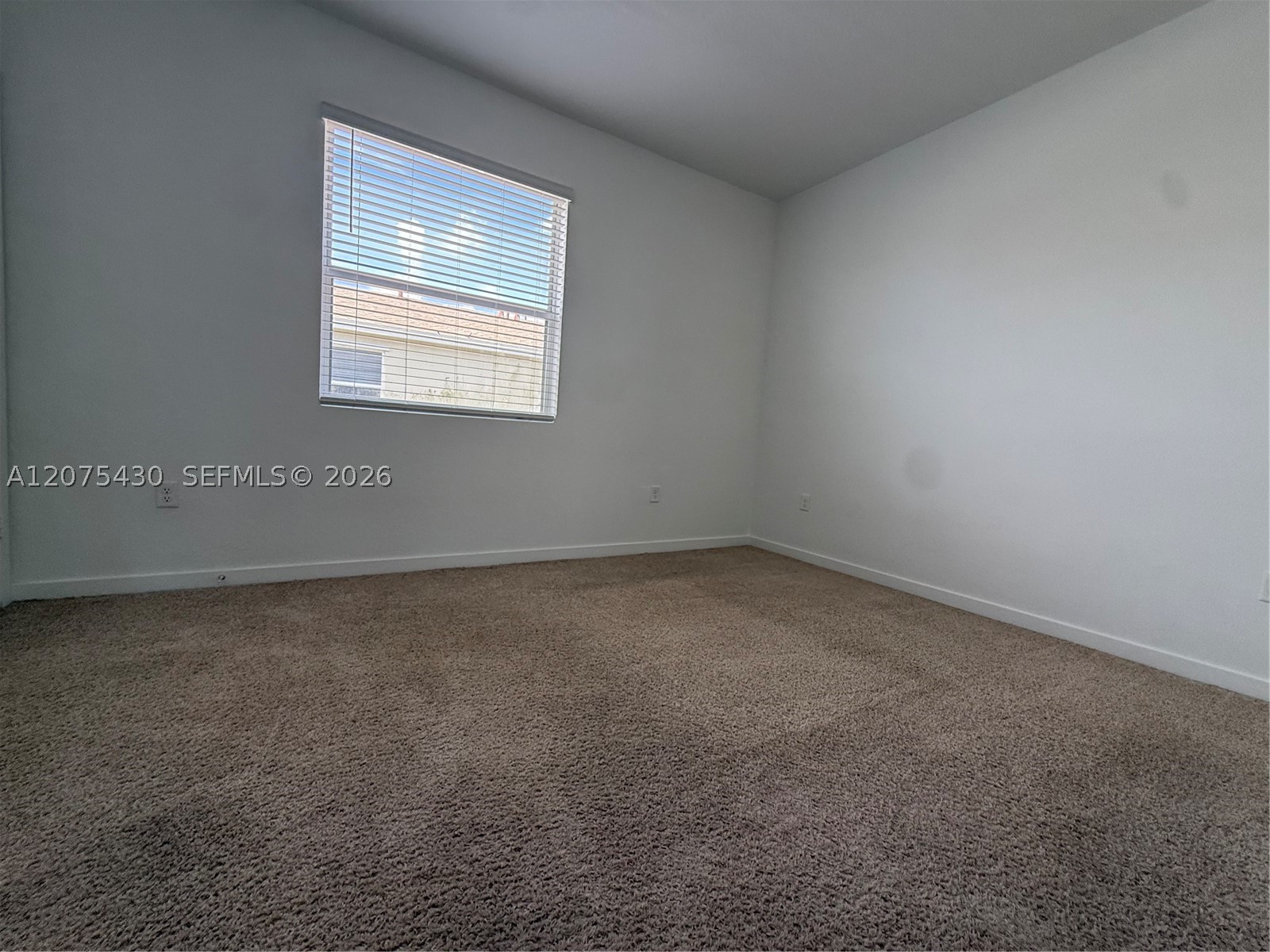 488 Ne 5th Ter Property Photo 15