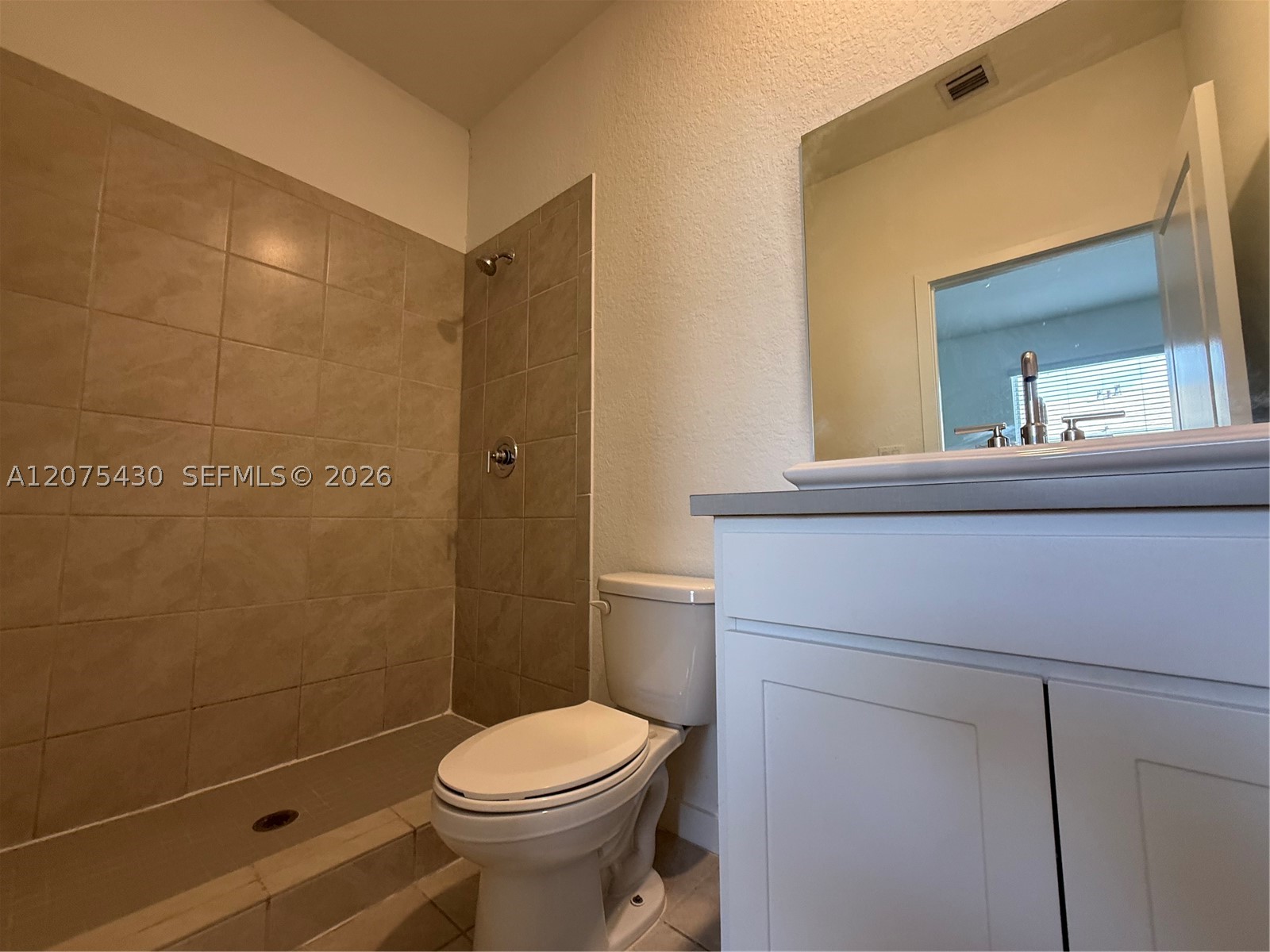 488 Ne 5th Ter Property Photo 16