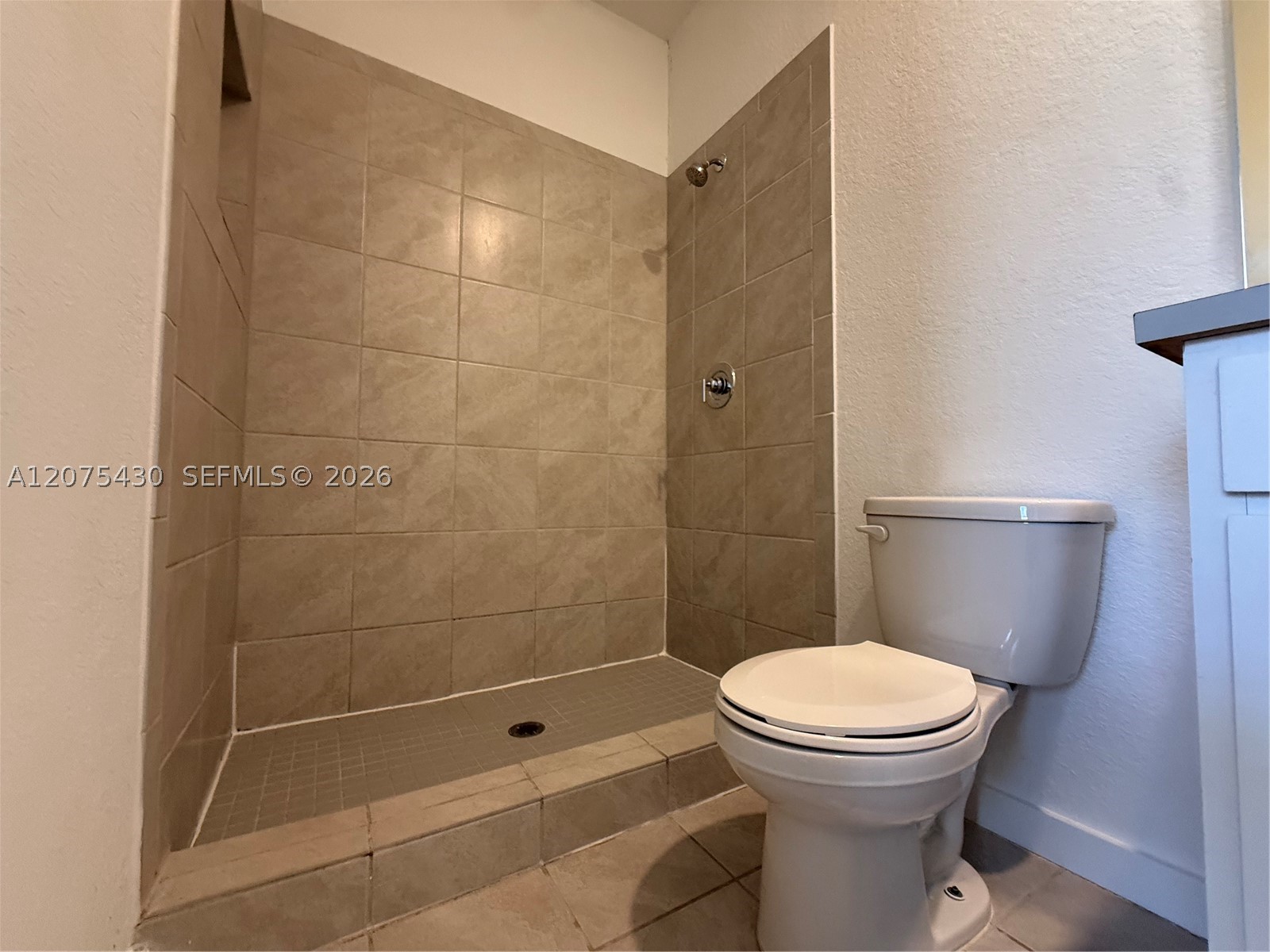 488 Ne 5th Ter Property Photo 17