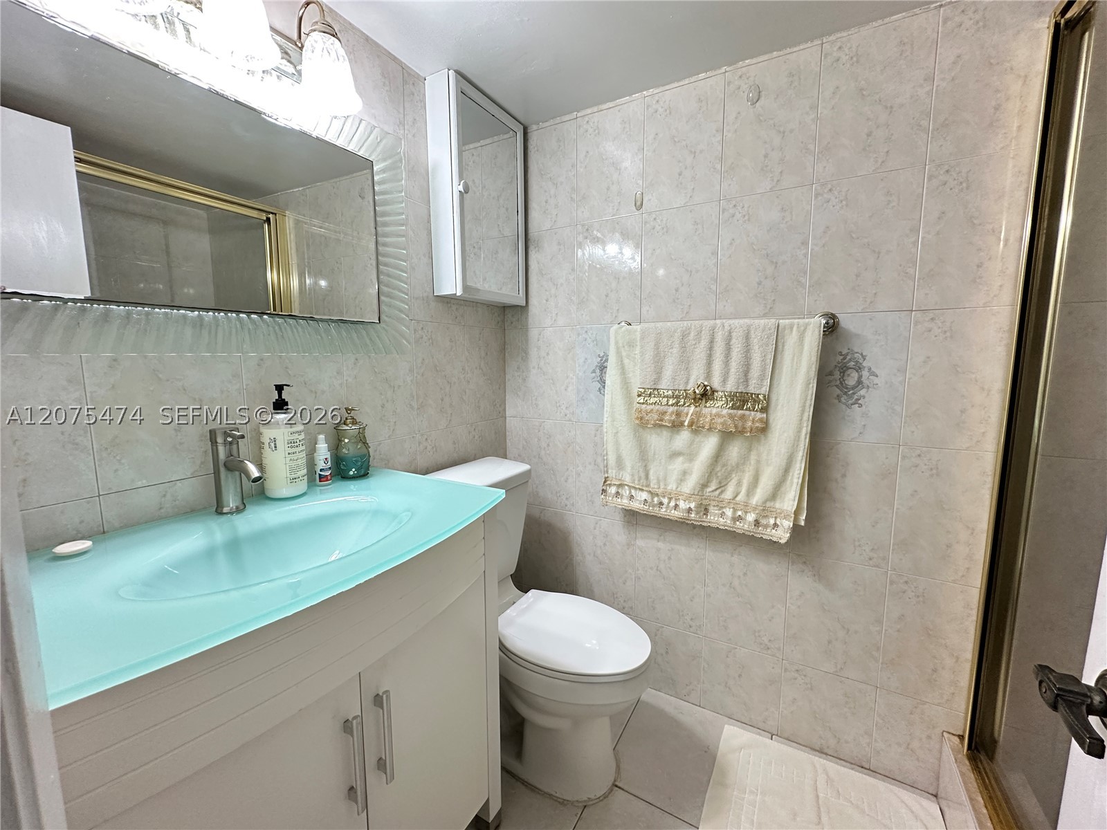 3910 Inverrary Blvd 202-b Property Photo 6