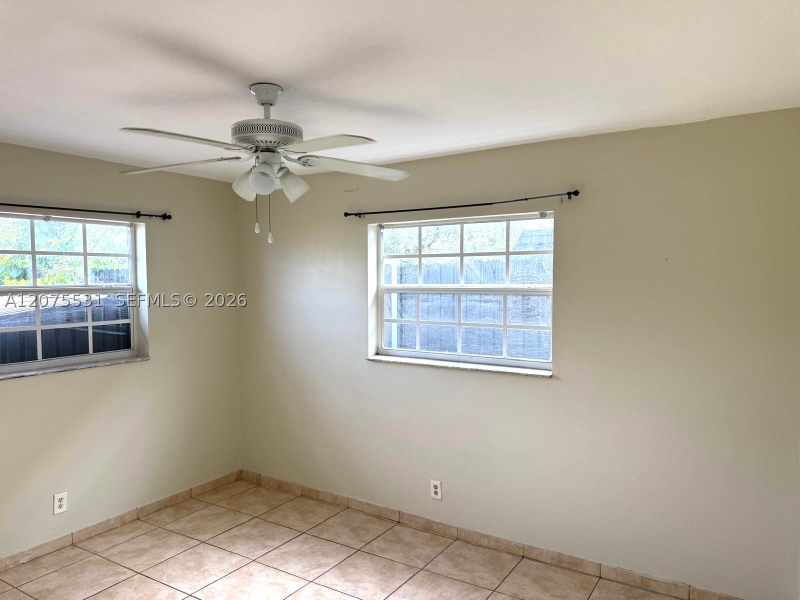 6034 Sw 35th St 1-2 Property Photo 6