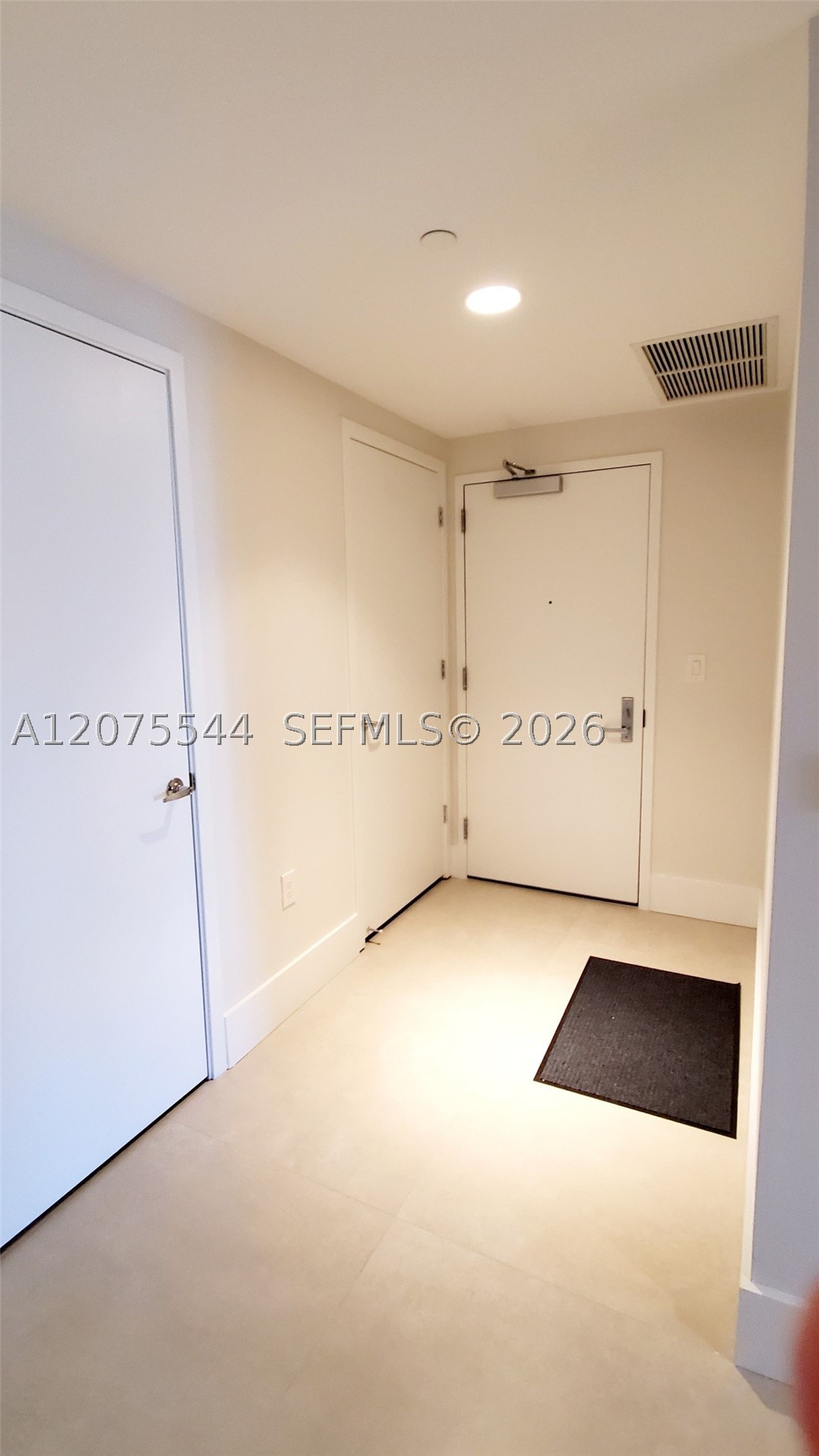 1010 Brickell Ave 2511 Property Photo 11