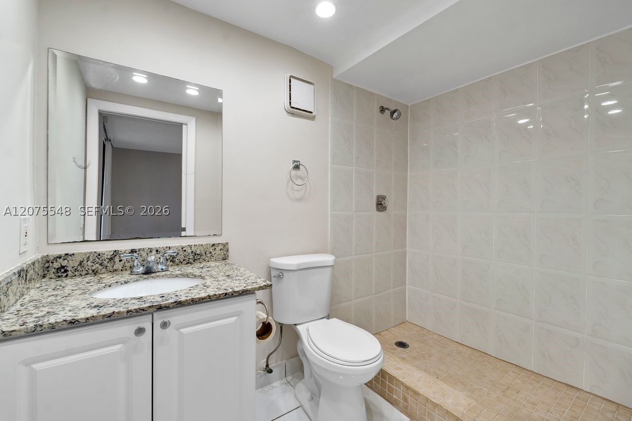 8420 Sw 133rd Ave Rd 105 Property Photo 8