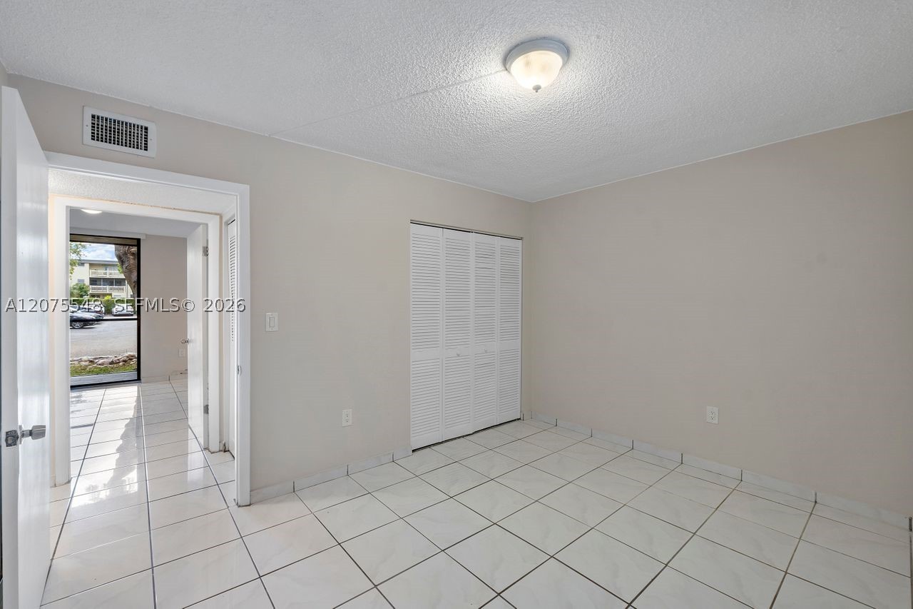 8420 Sw 133rd Ave Rd 105 Property Photo 12