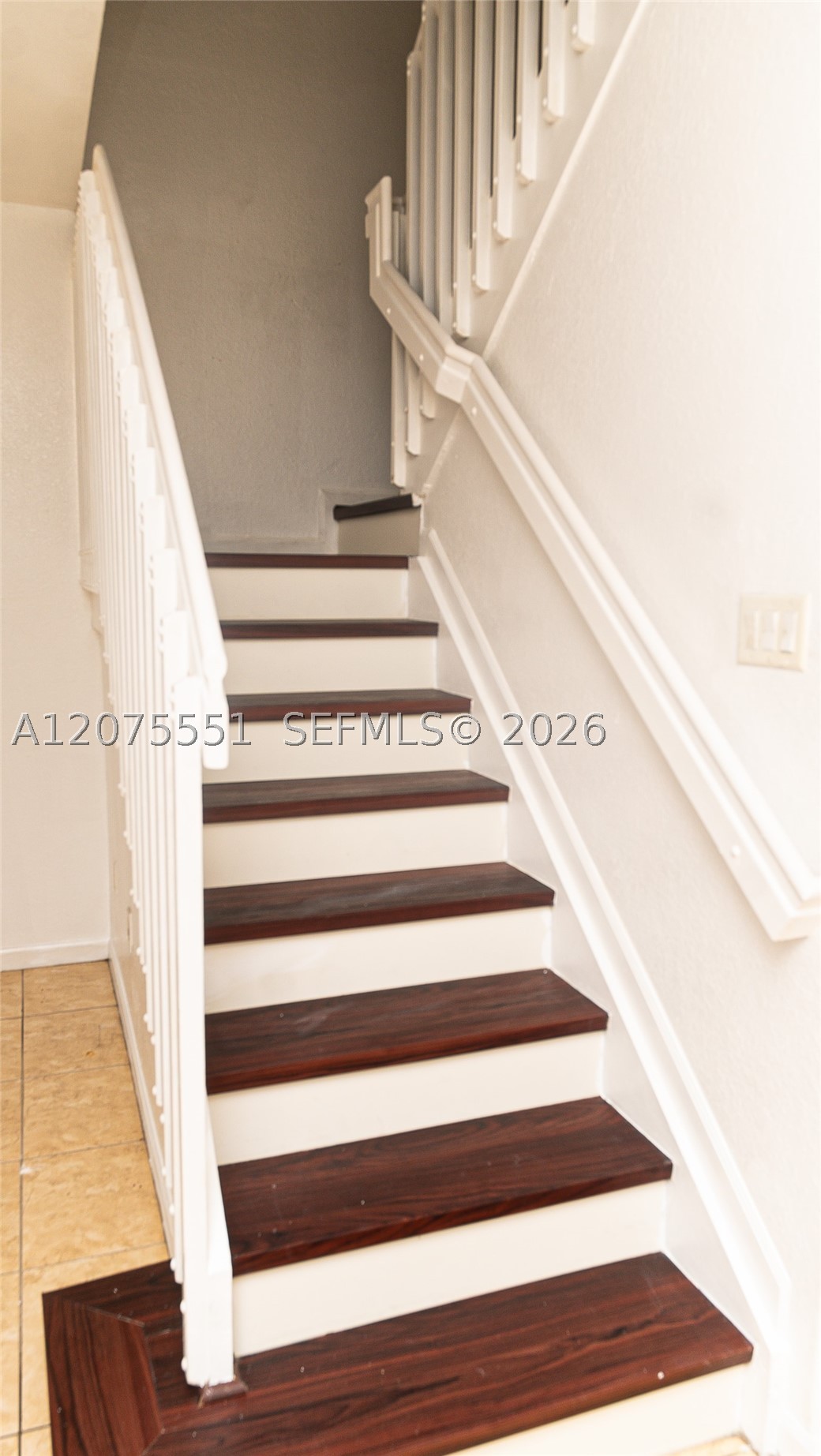 1484 24th Ct 343 Property Photo 5