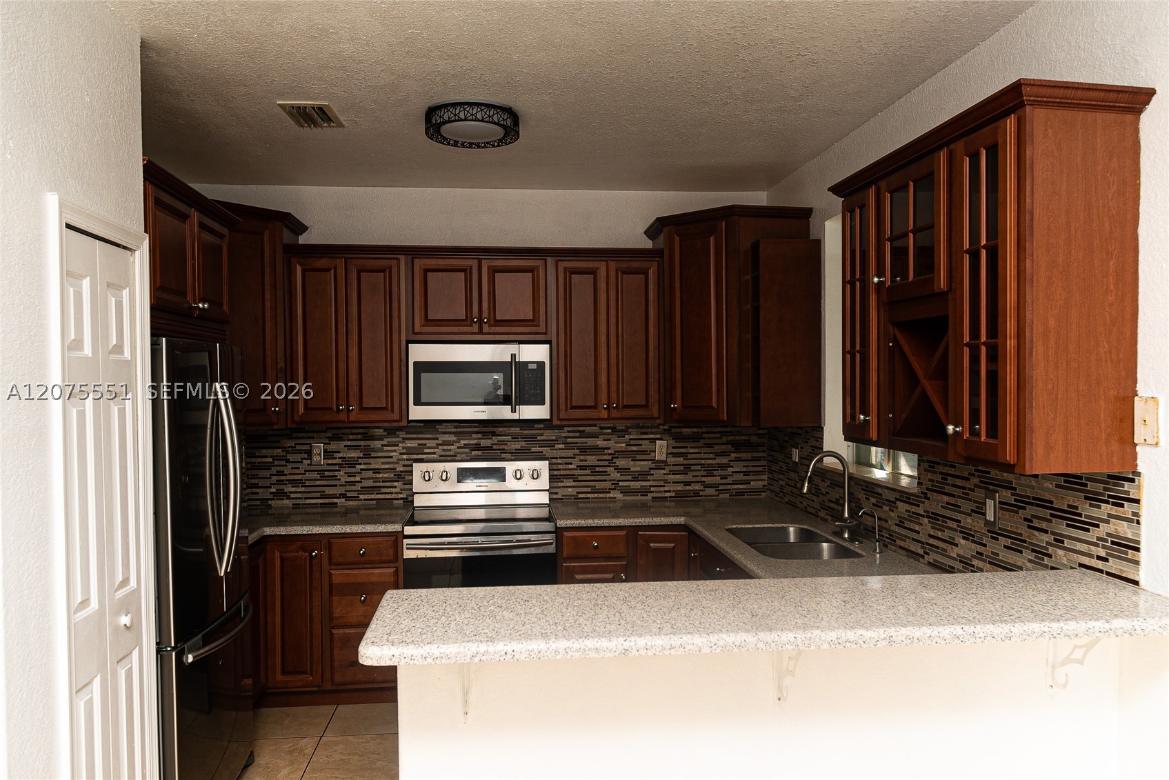 1484 24th Ct 343 Property Photo 7