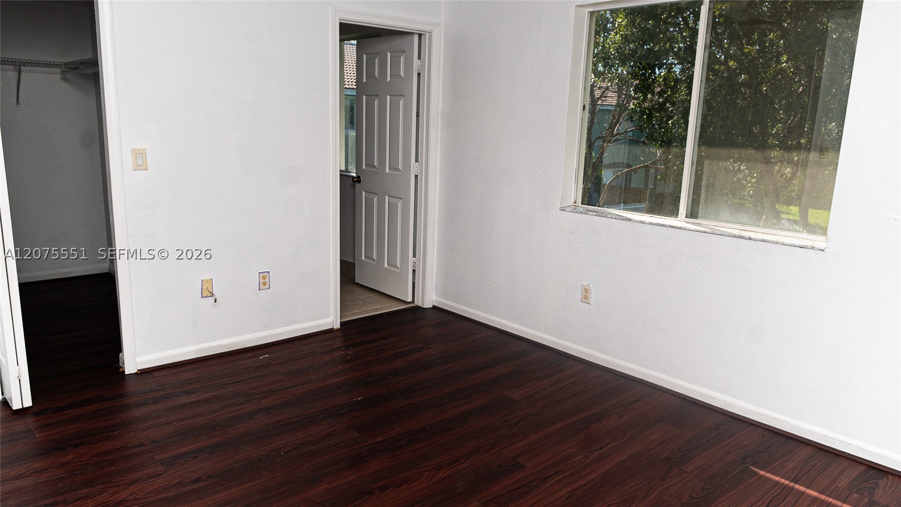 1484 24th Ct 343 Property Photo 13