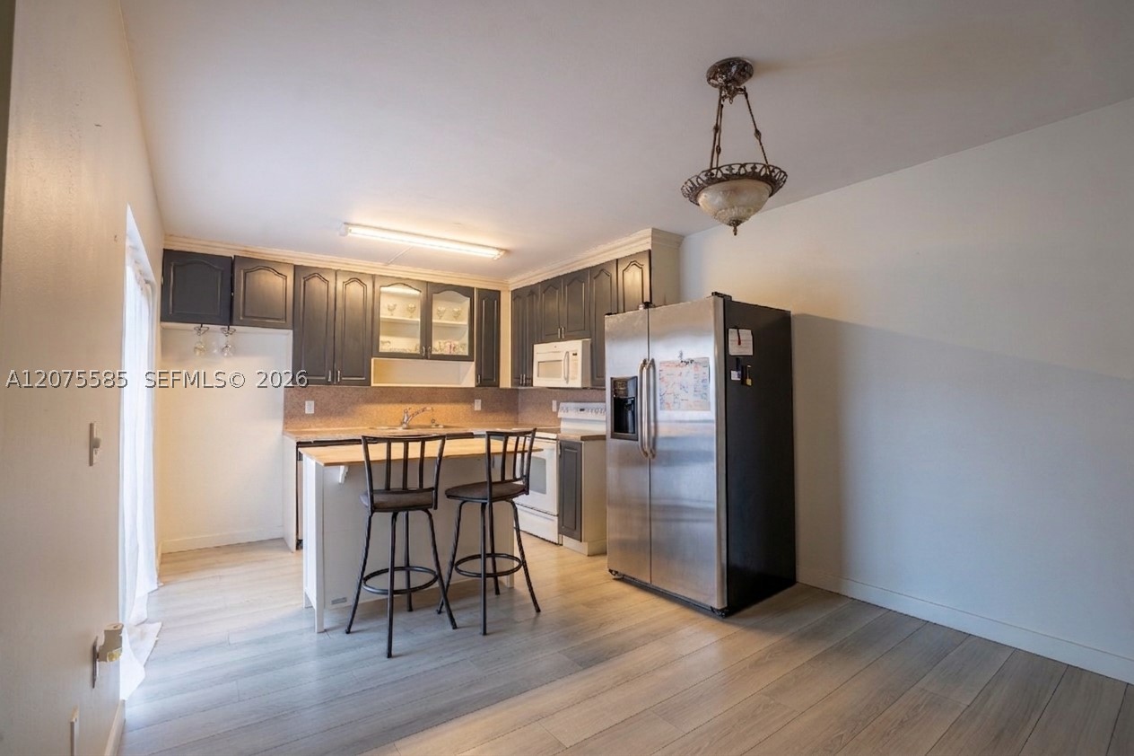 516 5th Ln Property Photo 6