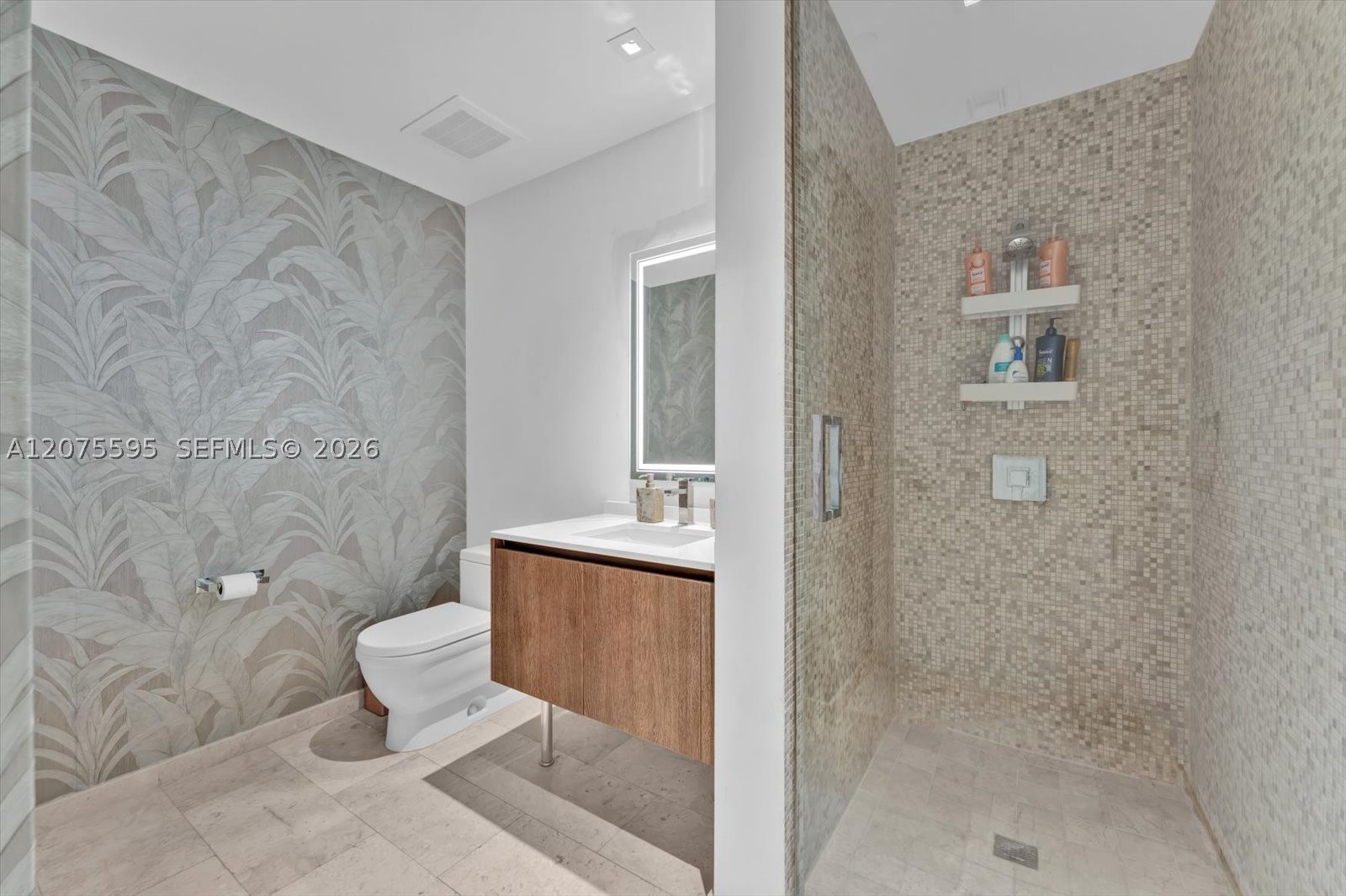 88 Sw 7th St 2204 Property Photo 22