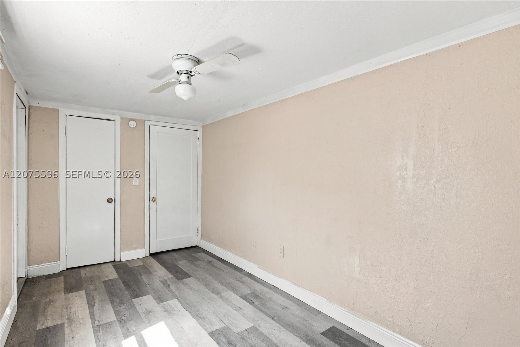611 N Broadway Property Photo 11