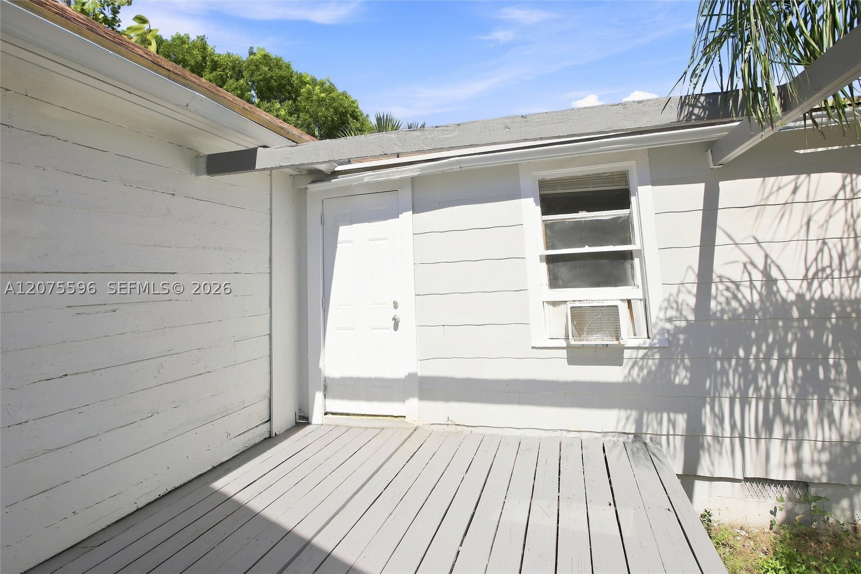 611 N Broadway Property Photo 30