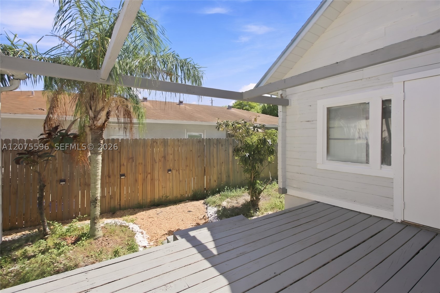611 N Broadway Property Photo 31