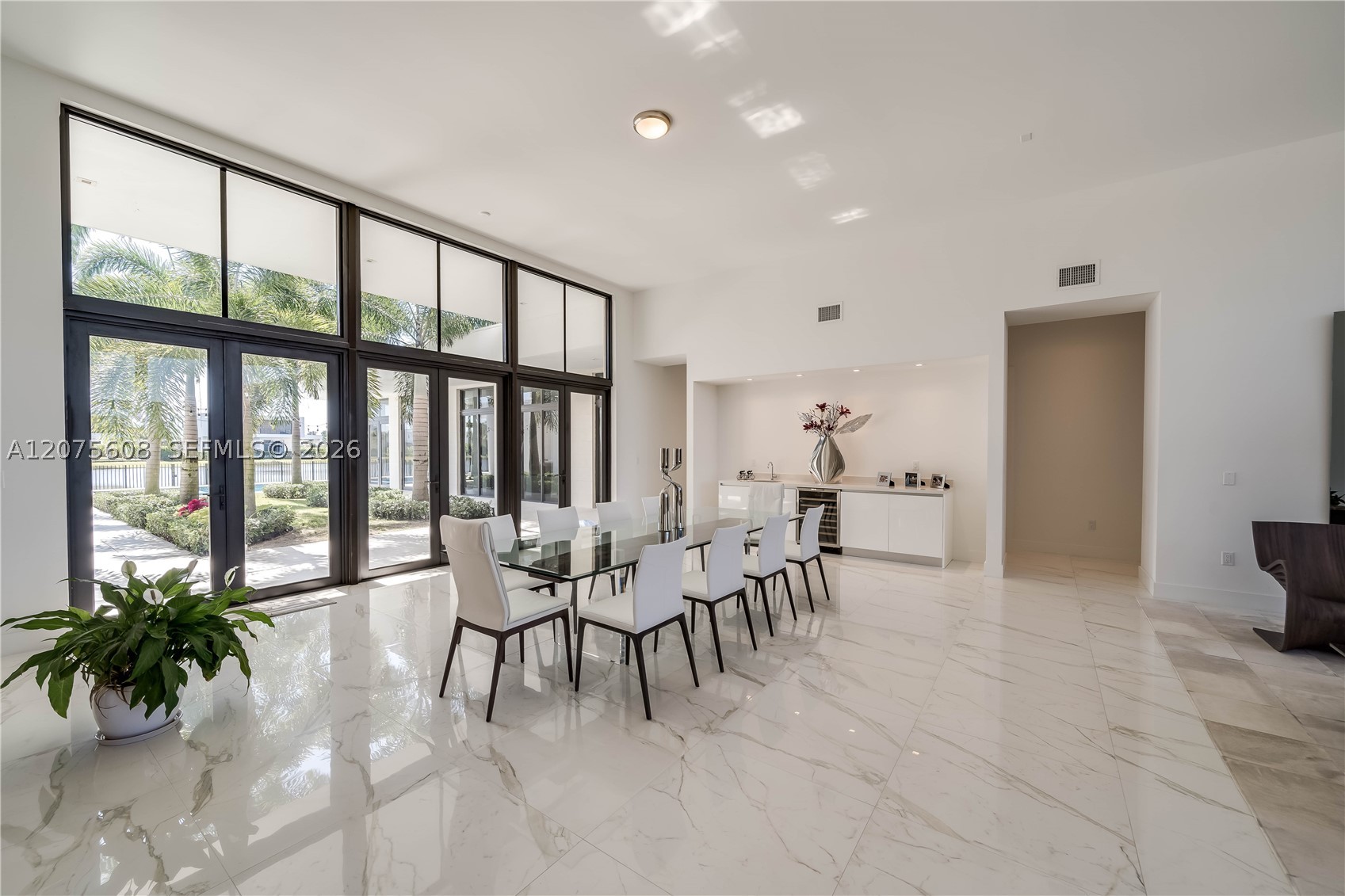 16600 Sunset Way Property Photo 11