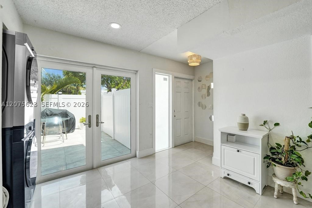 3000 Nw 5th Ter 112 Property Photo 6
