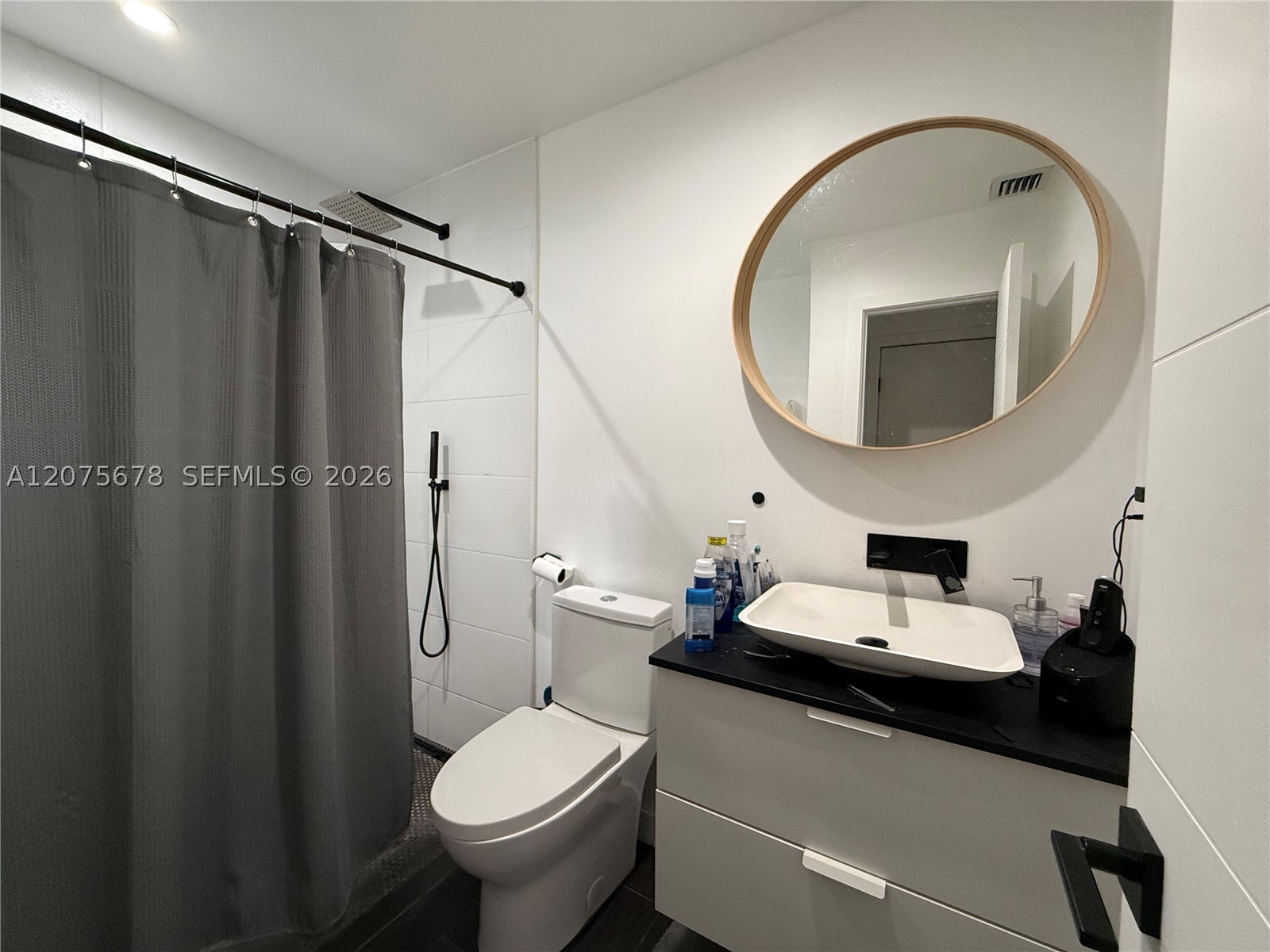 7630 Venetian St Property Photo 17