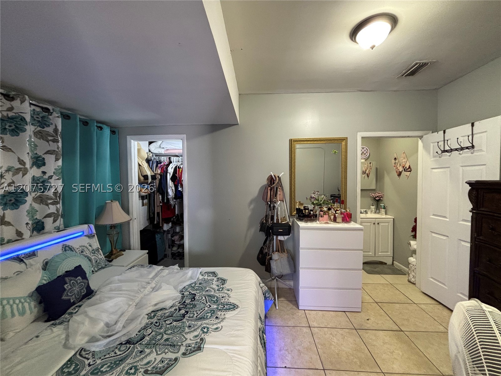 5730 Plunkett St Property Photo 8