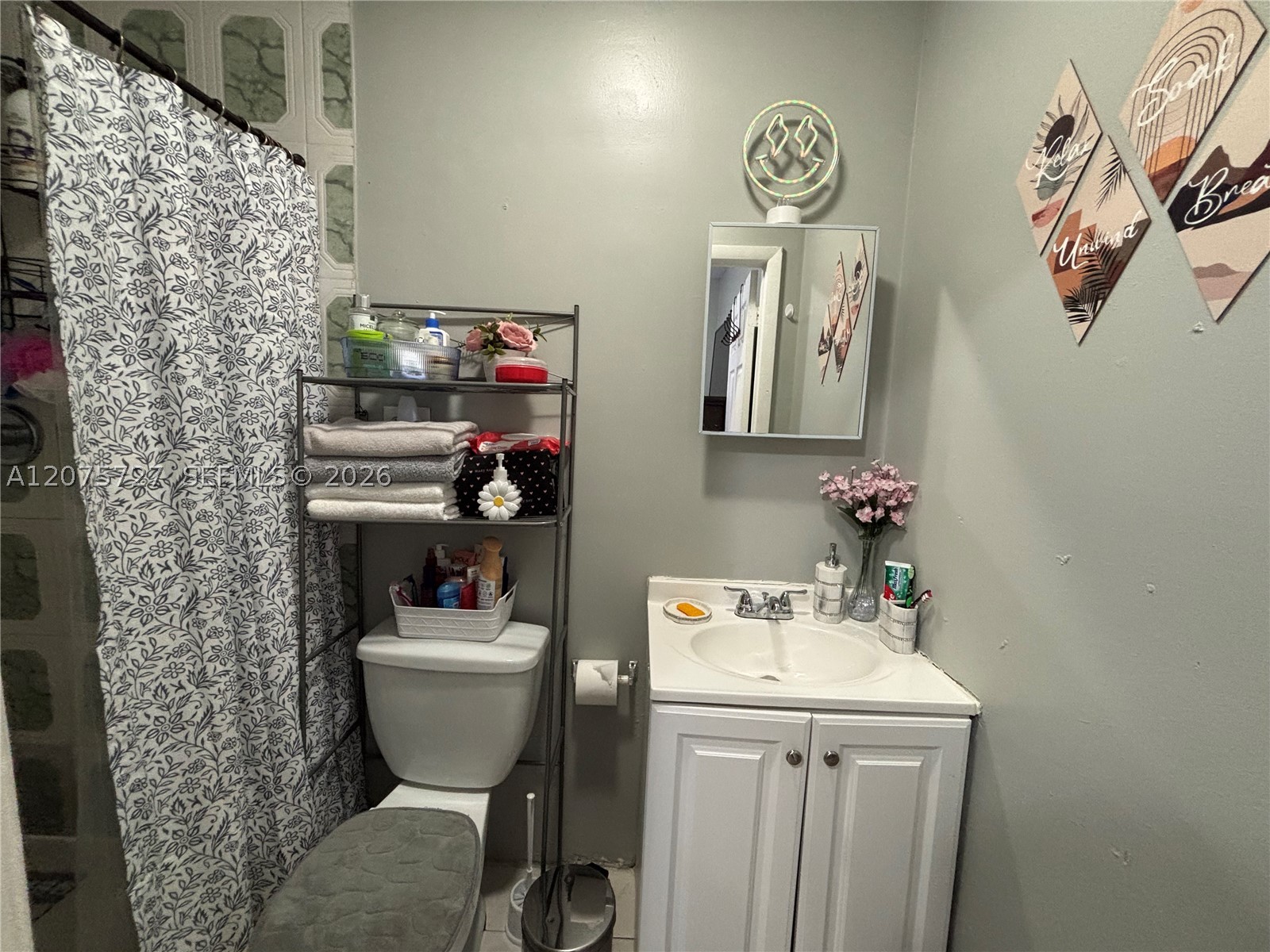 5730 Plunkett St Property Photo 9