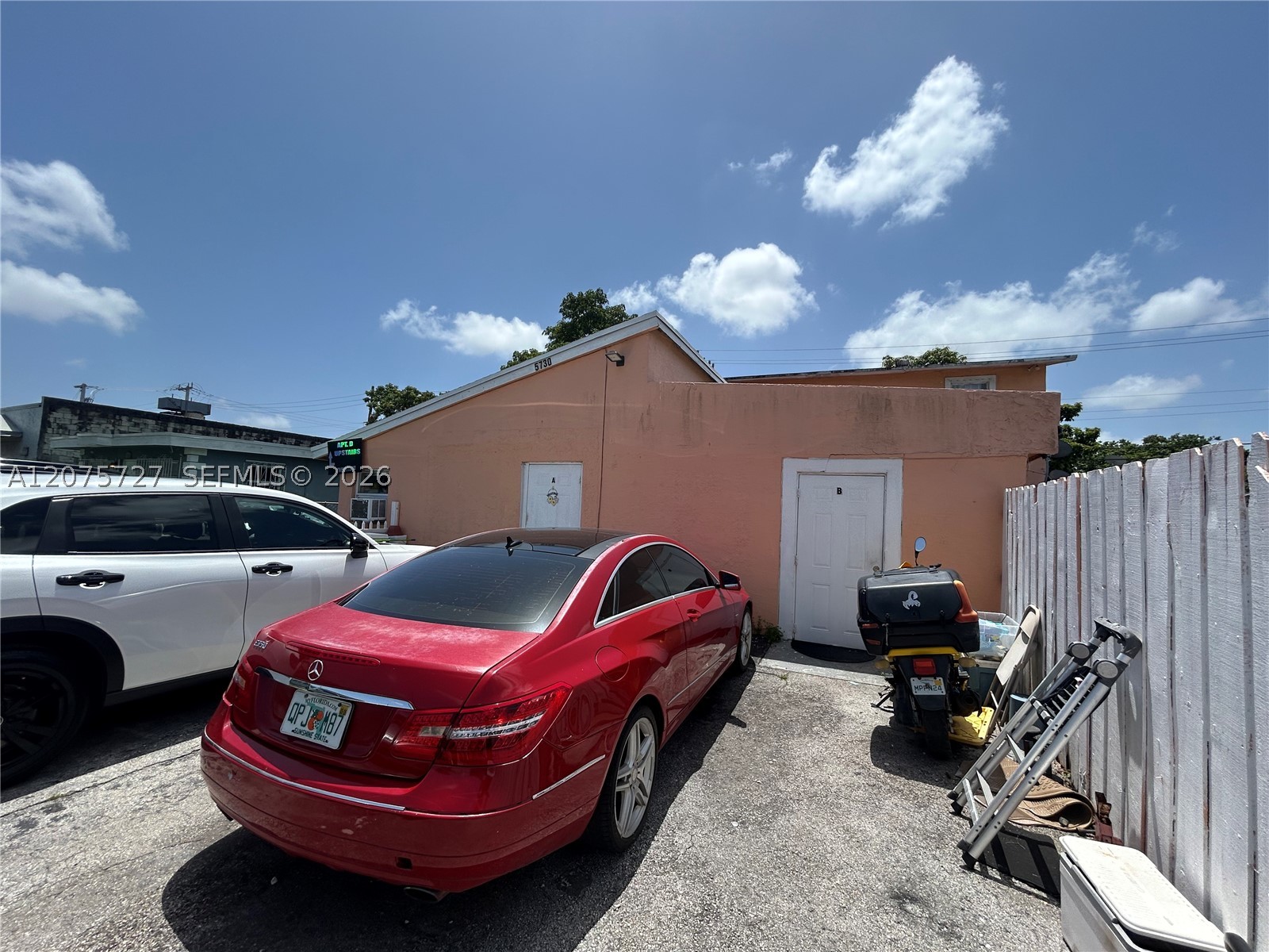5730 Plunkett St Property Photo 14