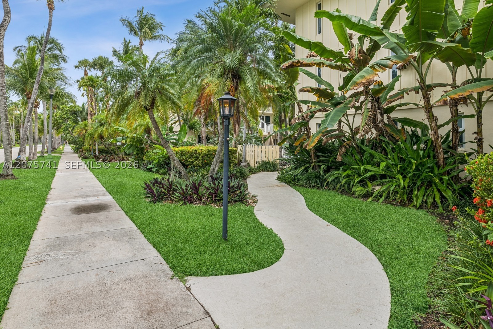 255 Sunrise Dr 107 Property Photo 6
