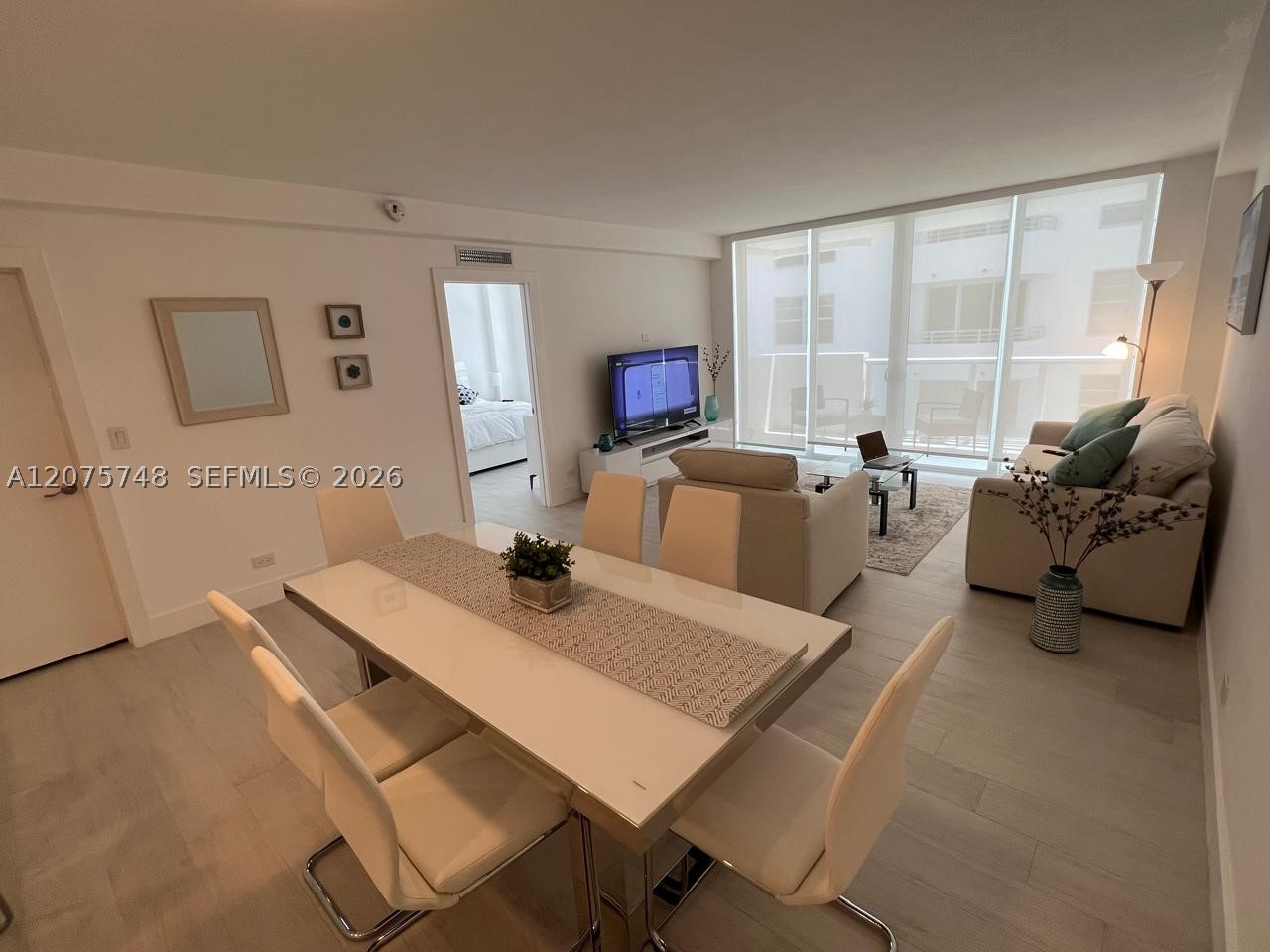 5601 Collins Ave 412a Property Photo 17