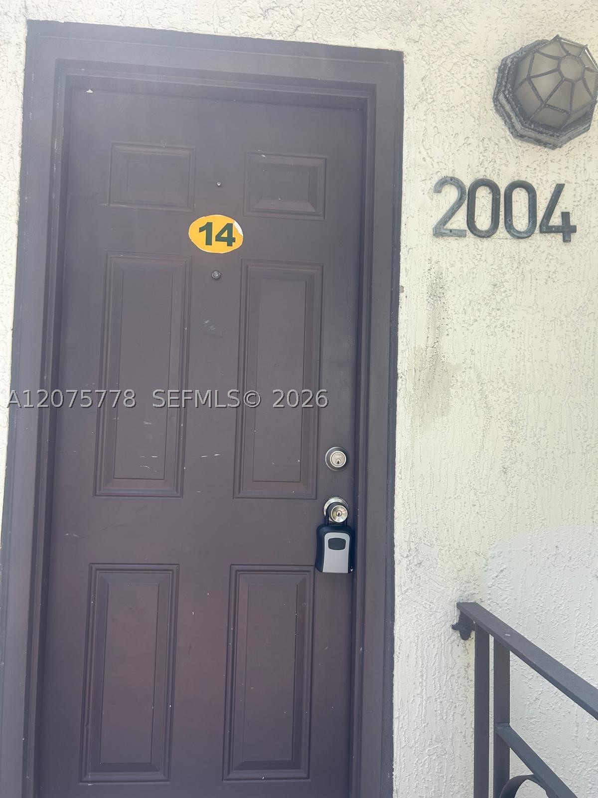 2000 Monroe St 14 Property Photo 15
