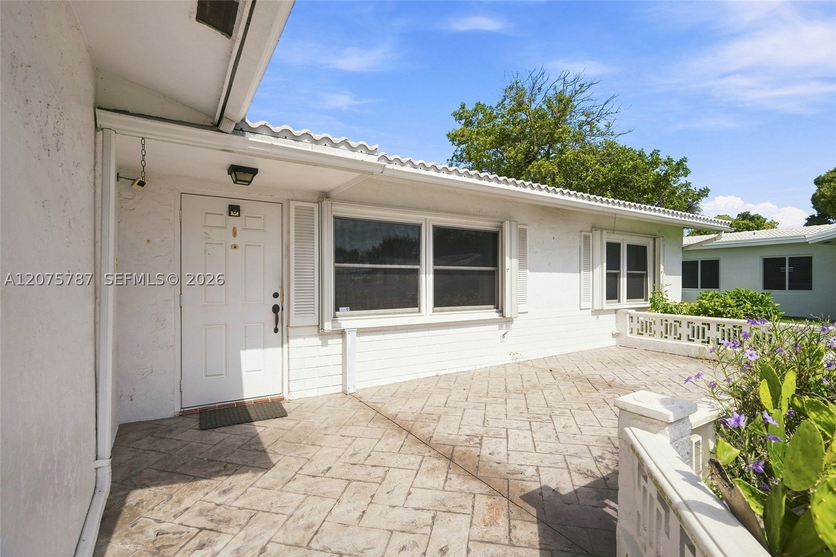1431 Nw 85th Way Property Photo 3