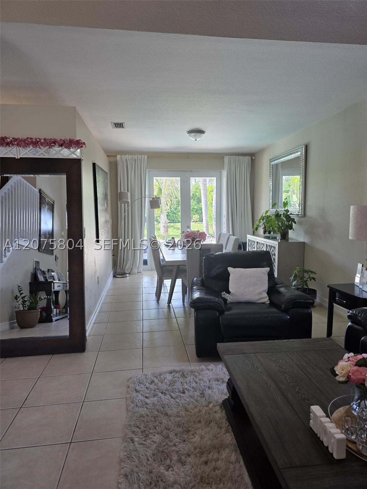 A12075804 Property Photo 4
